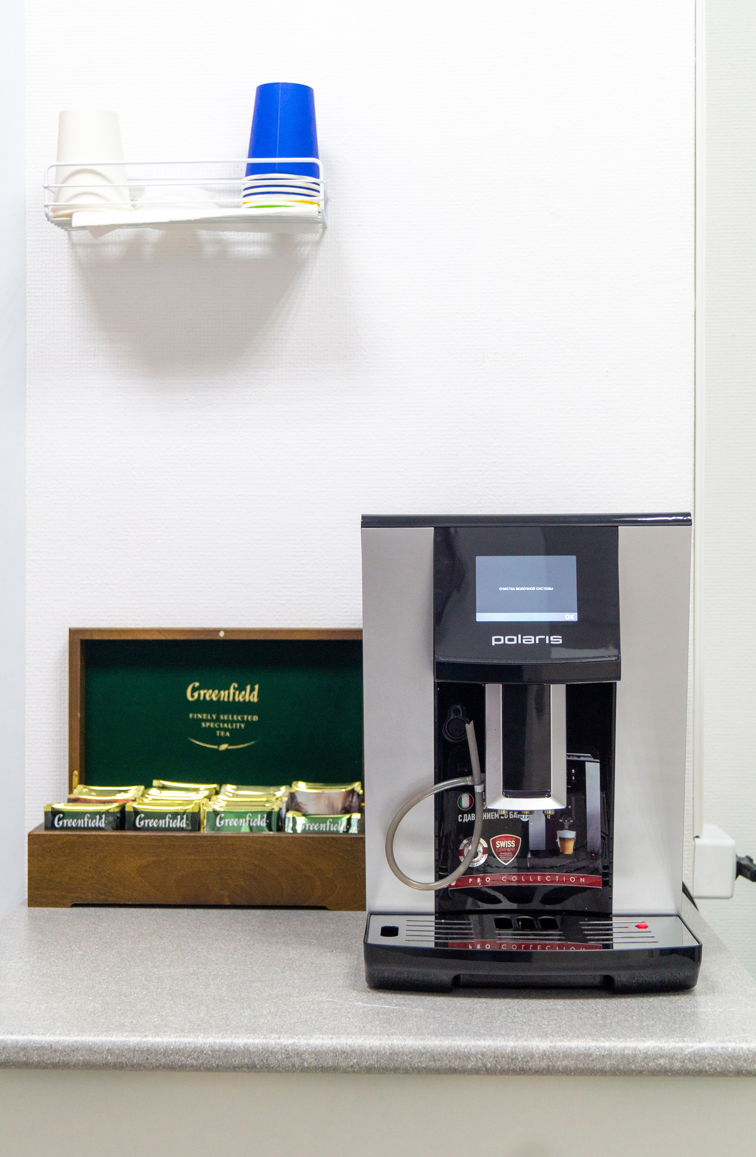 Съёмка в центре лазерной эпиляции. Интерьерный и портретный фотограф в Екатеринбурге Андрей Калинин