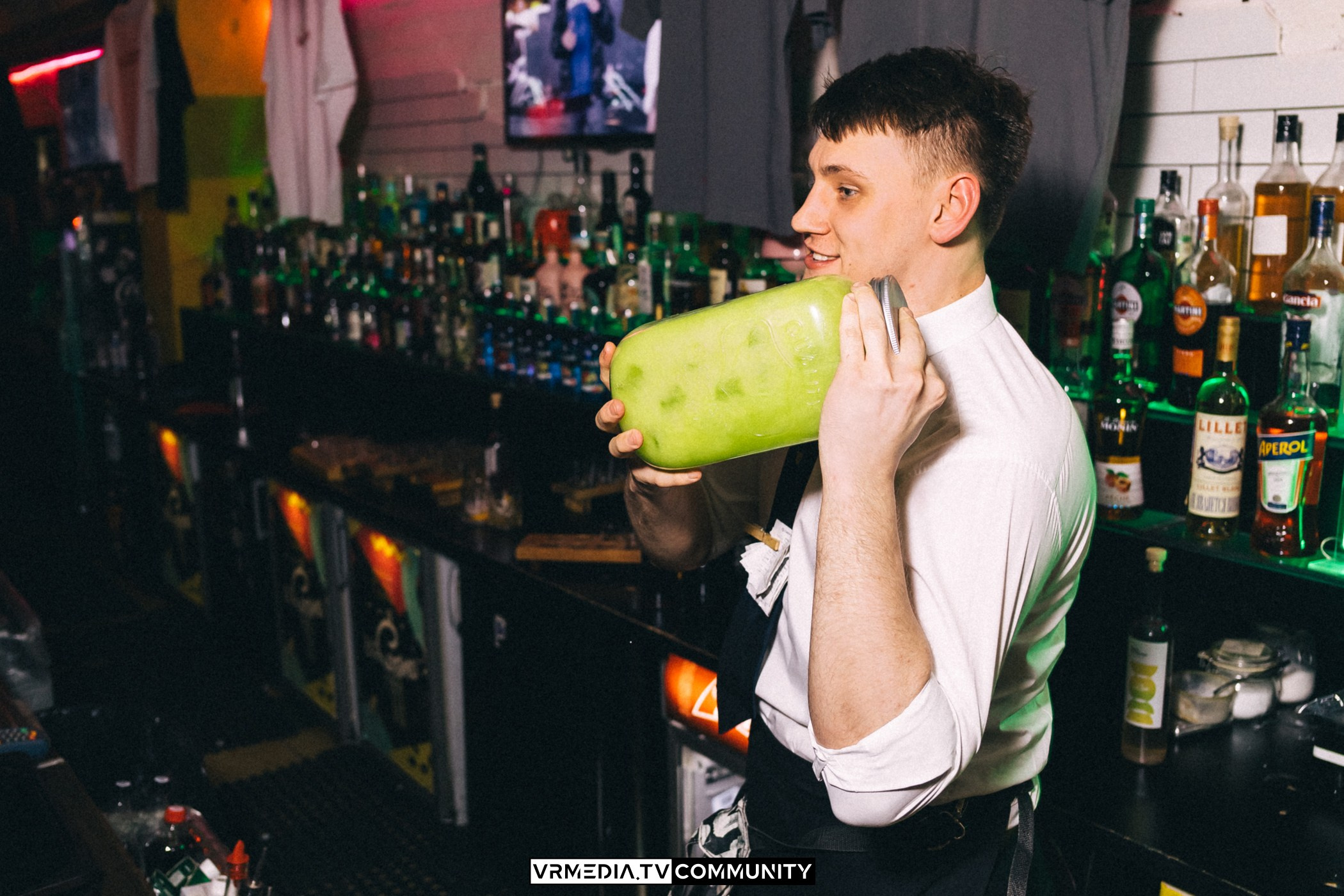 Бар «Cosmo»: Прощальная вечеринка