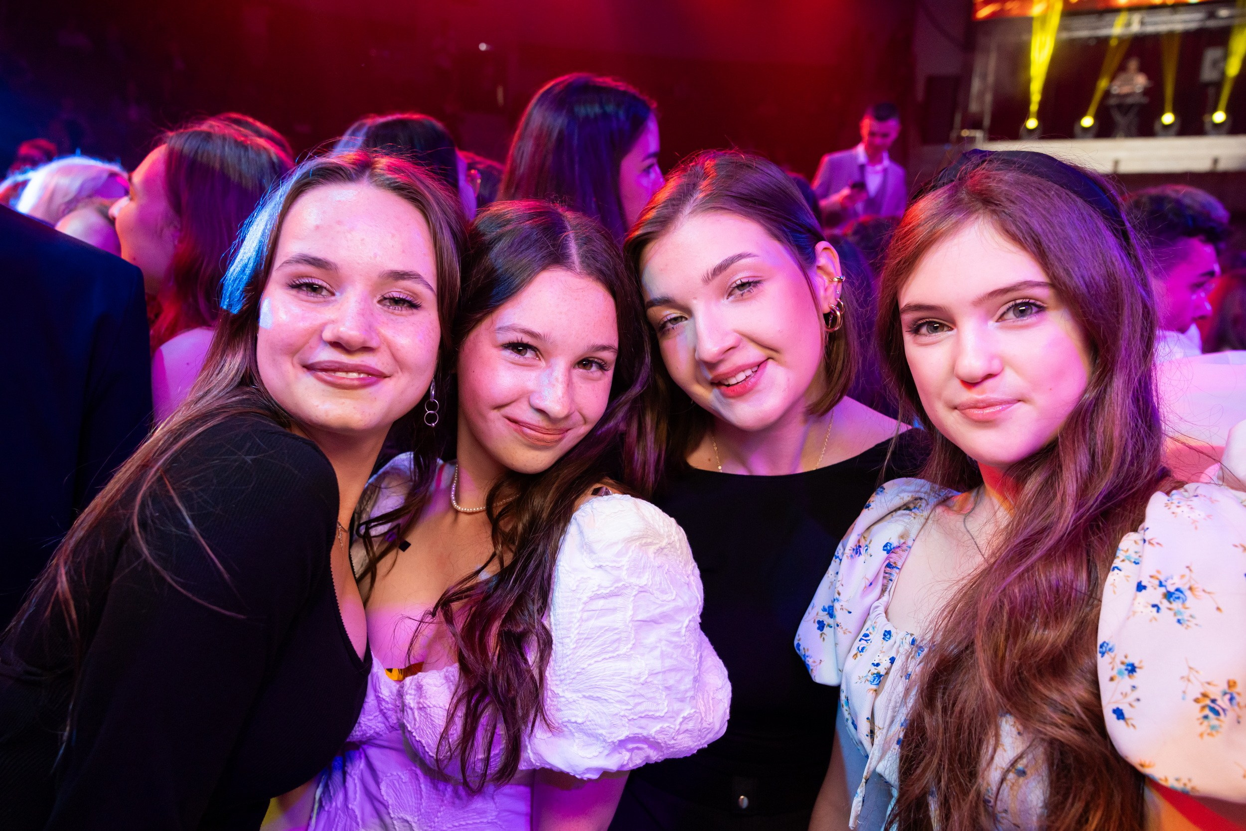 Городской бал выпускников (24 июня 2025). Репортажный фотограф Алексей Пирязев