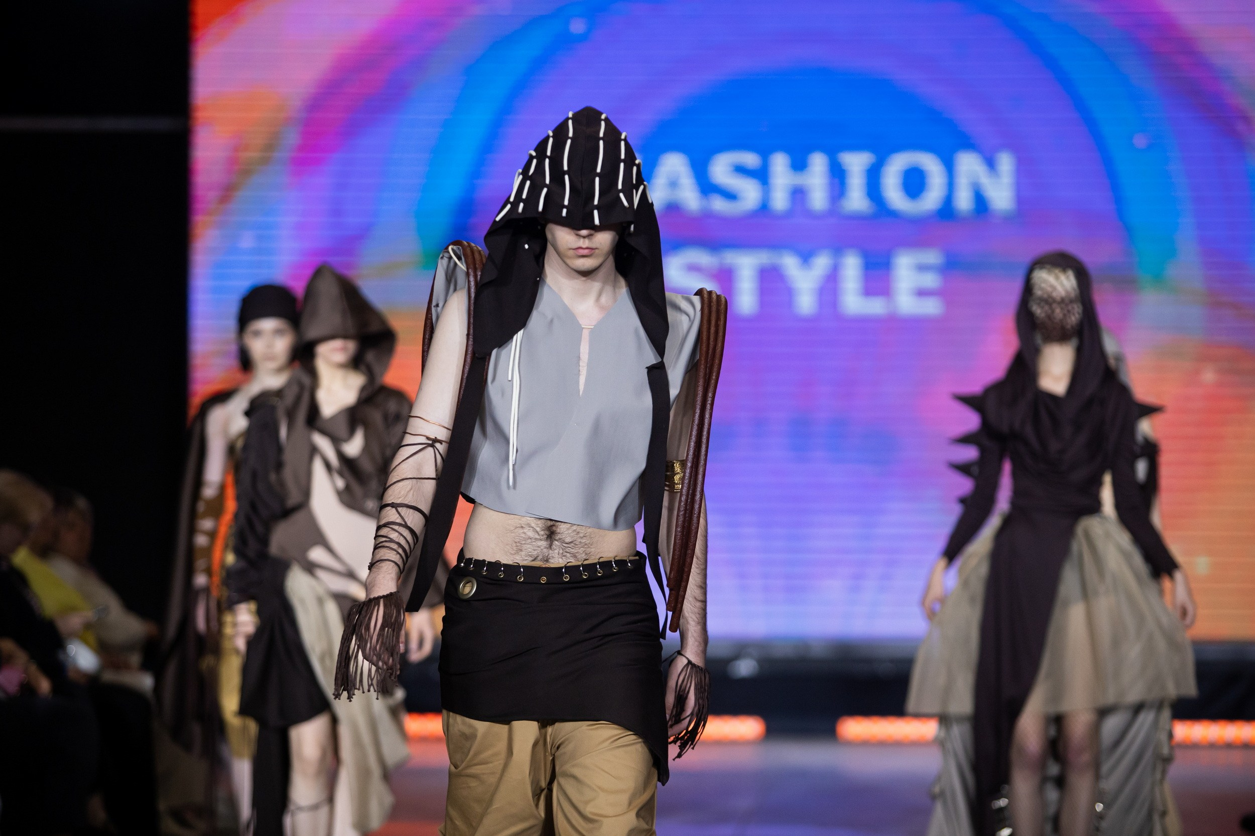 Фестиваль моды и красоты Fashion Style (17 мая 2025). Репортажный фотограф Алексей Пирязев