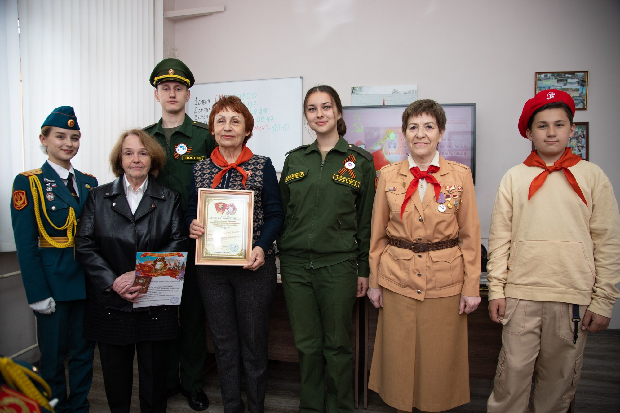 100-летие пионерии. Репортажный, промышленный и маркетплейс-фотограф Дмитрий Чернат