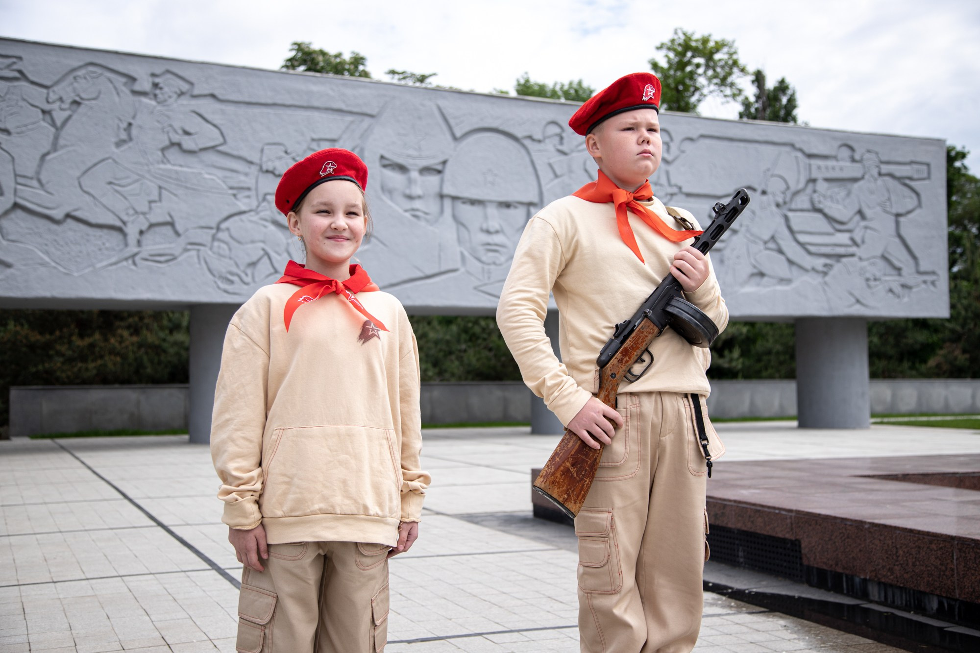 100-летие пионерии. Репортажный, промышленный и маркетплейс-фотограф Дмитрий Чернат