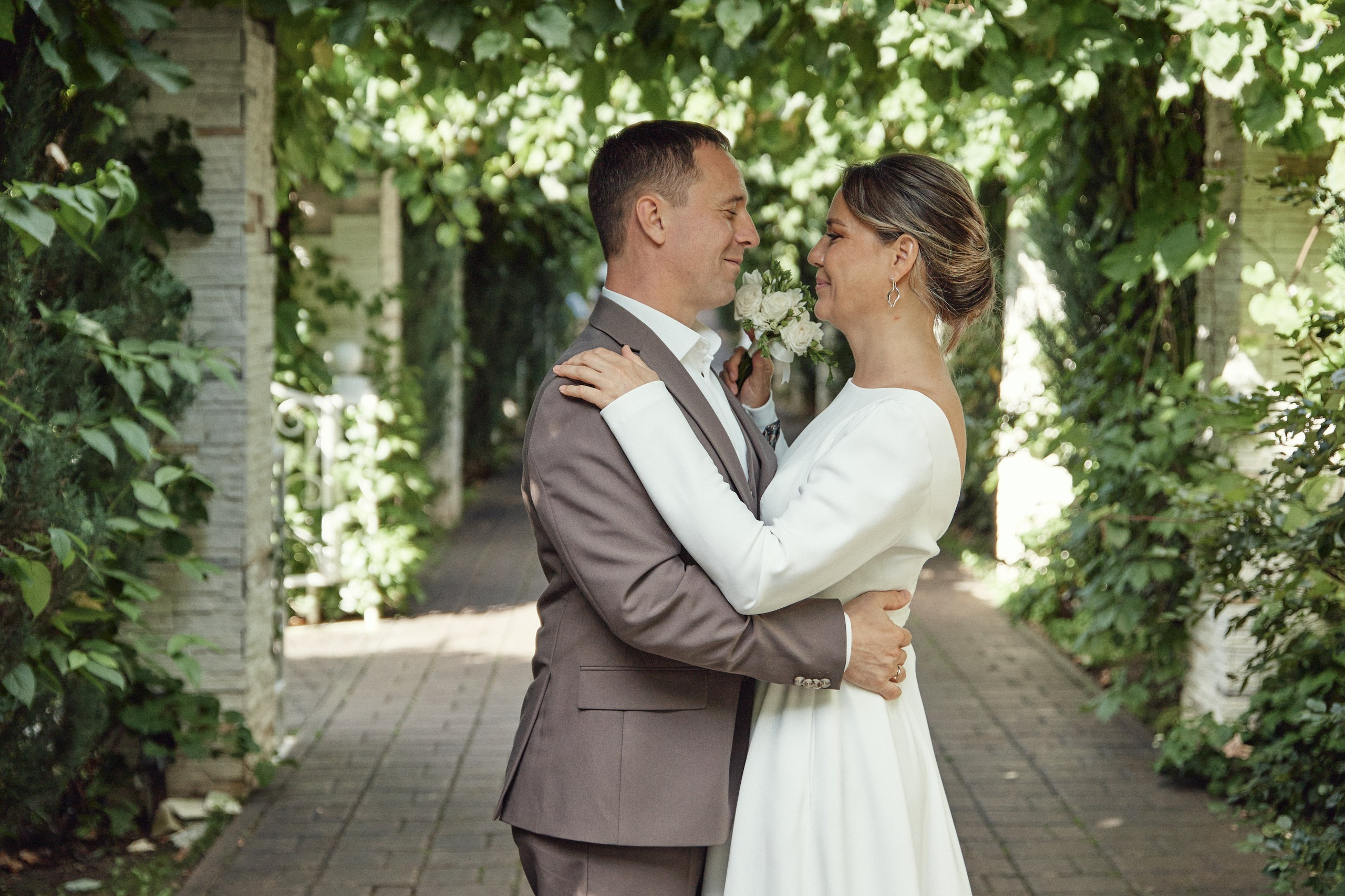 Счастье здесь. Свадебный фотограф Антон Артюшин. Работаю в Нижнем Новгороде и Москве