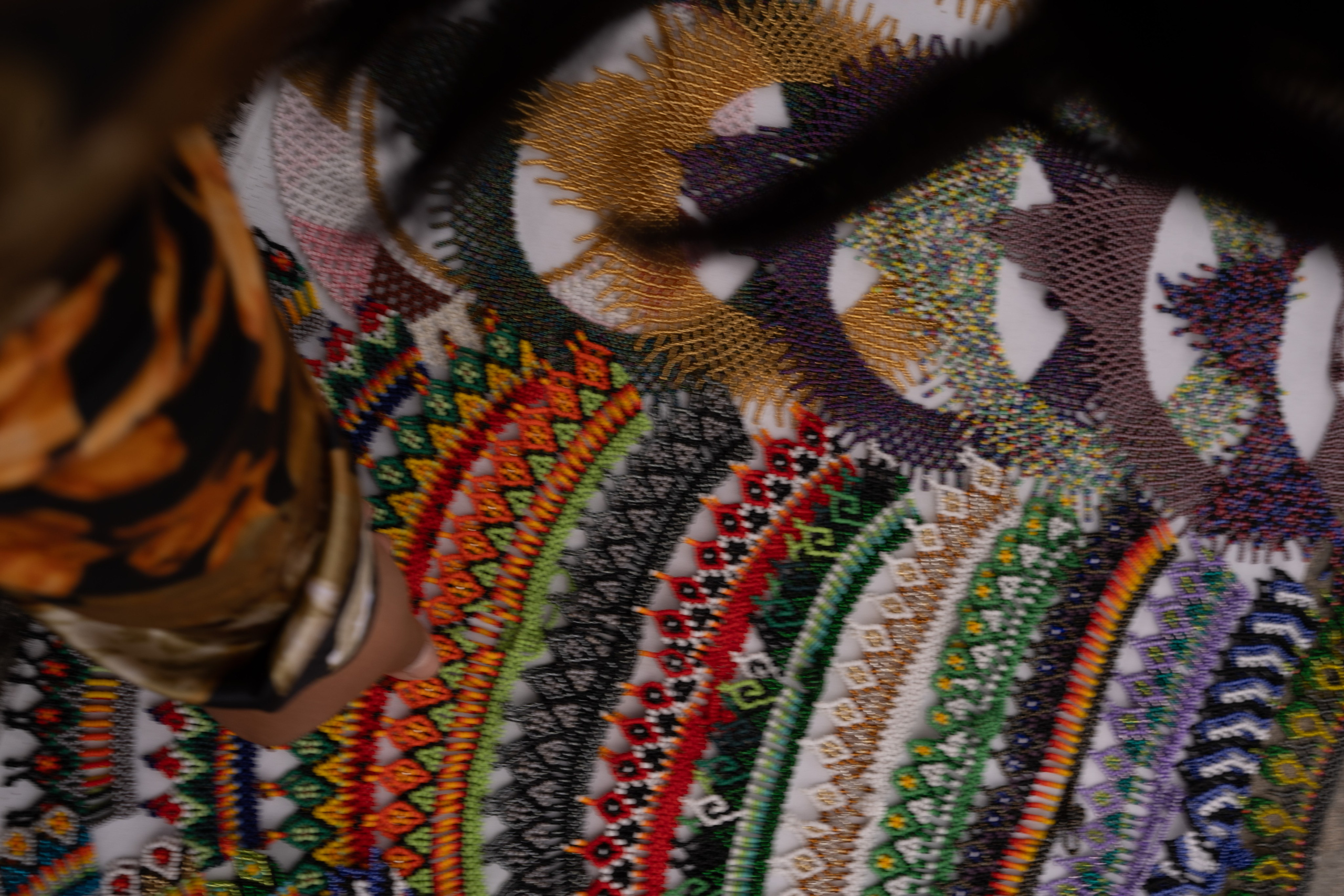 Jess in Communa 13. Wedding Photographer in Barcelona and Medellin