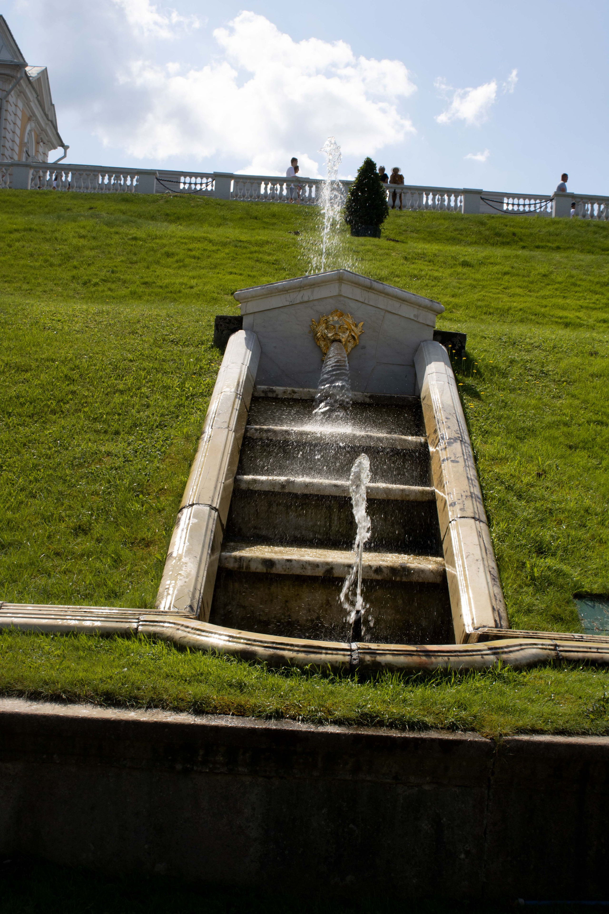 Каскады Петергофа