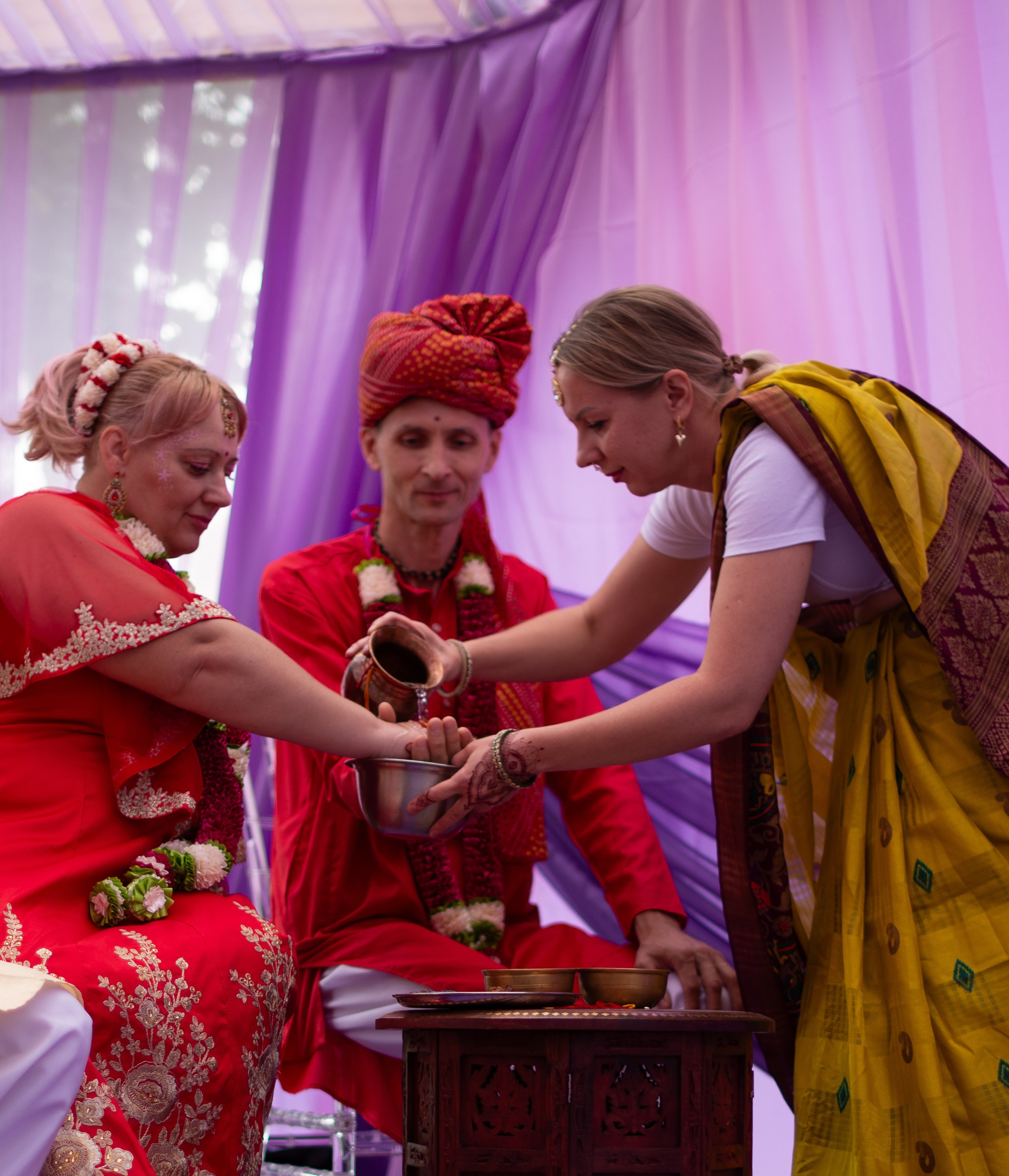 Свадьба в ведической традиции на фестивале День Индии 2025. Victoria Radjevna Репортажный Фотограф — Видеограф Москва • Санкт-Петербург