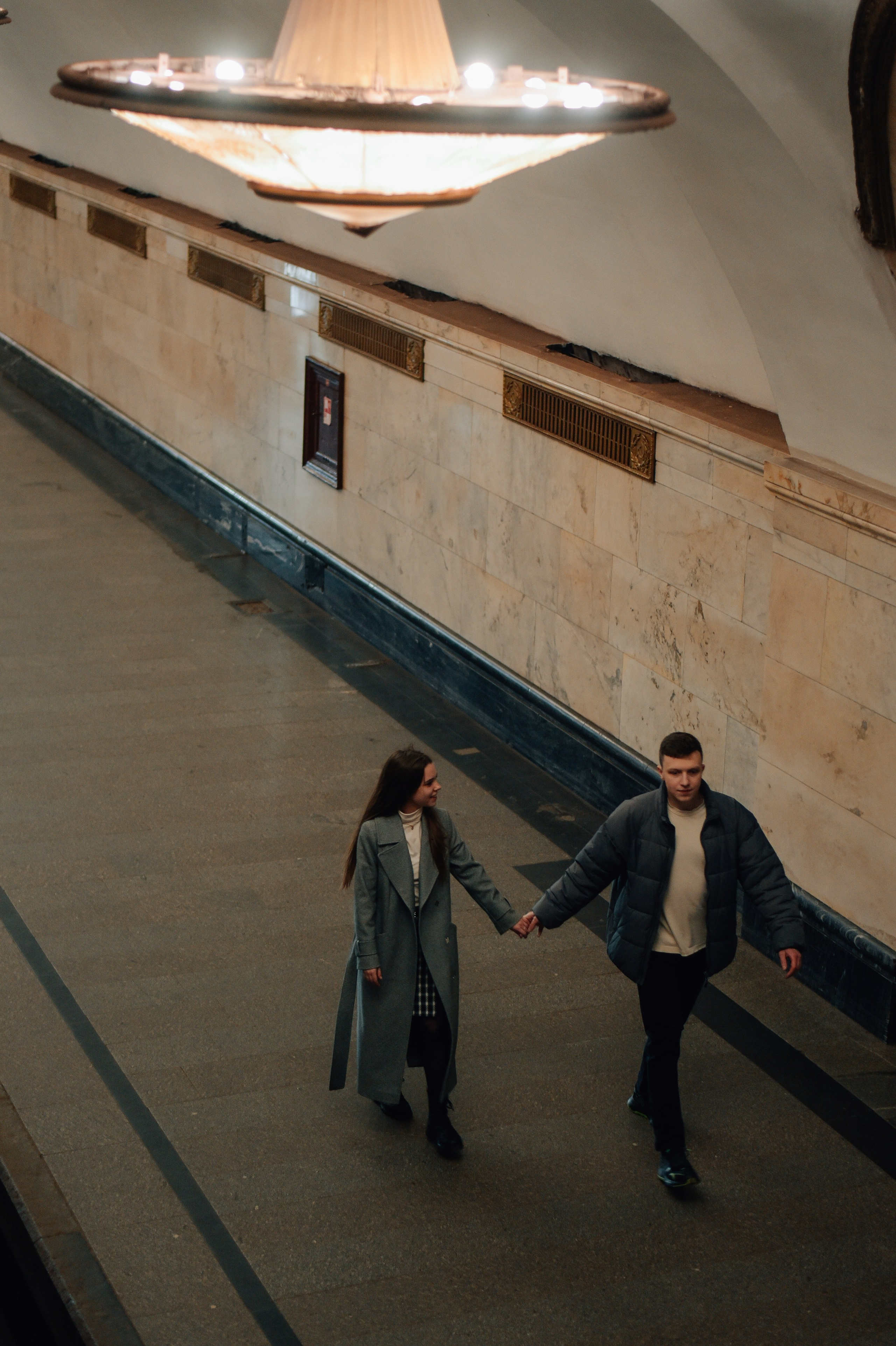 Пустое метро. Фотограф Лола Волна, город Москва