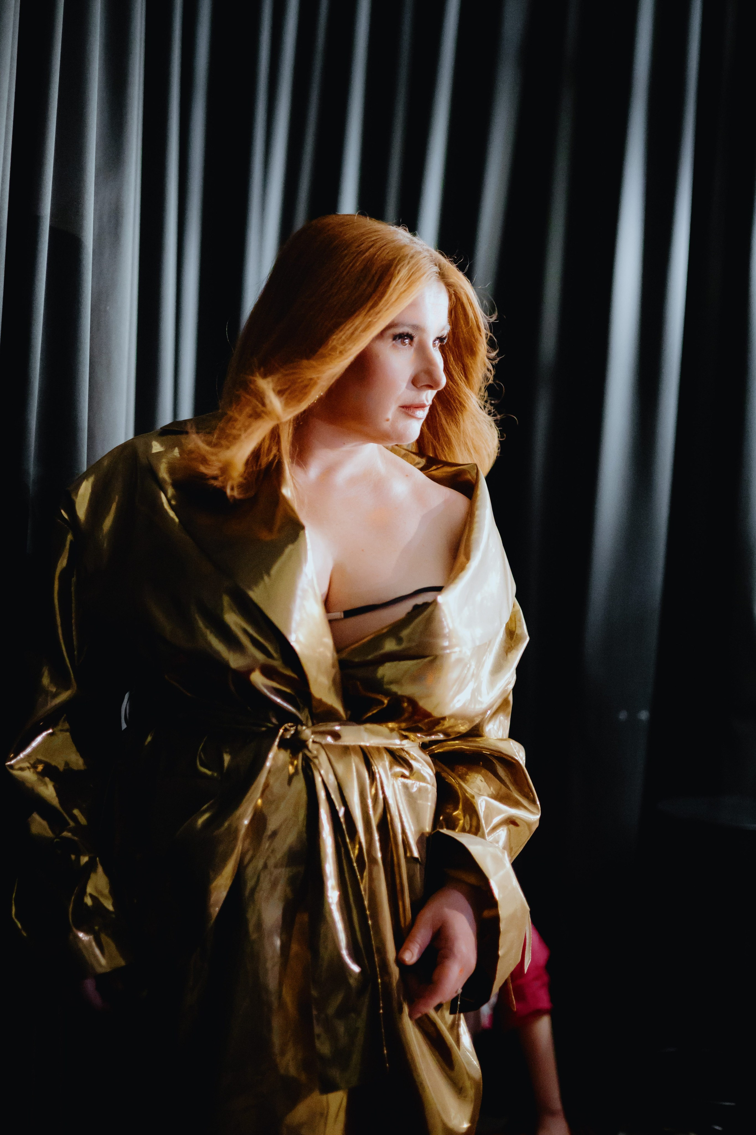 Backstage для журнала «Караван историй» с Юлией Куварзиной. Фотограф в Москве и Санкт-Петербурге Дарина