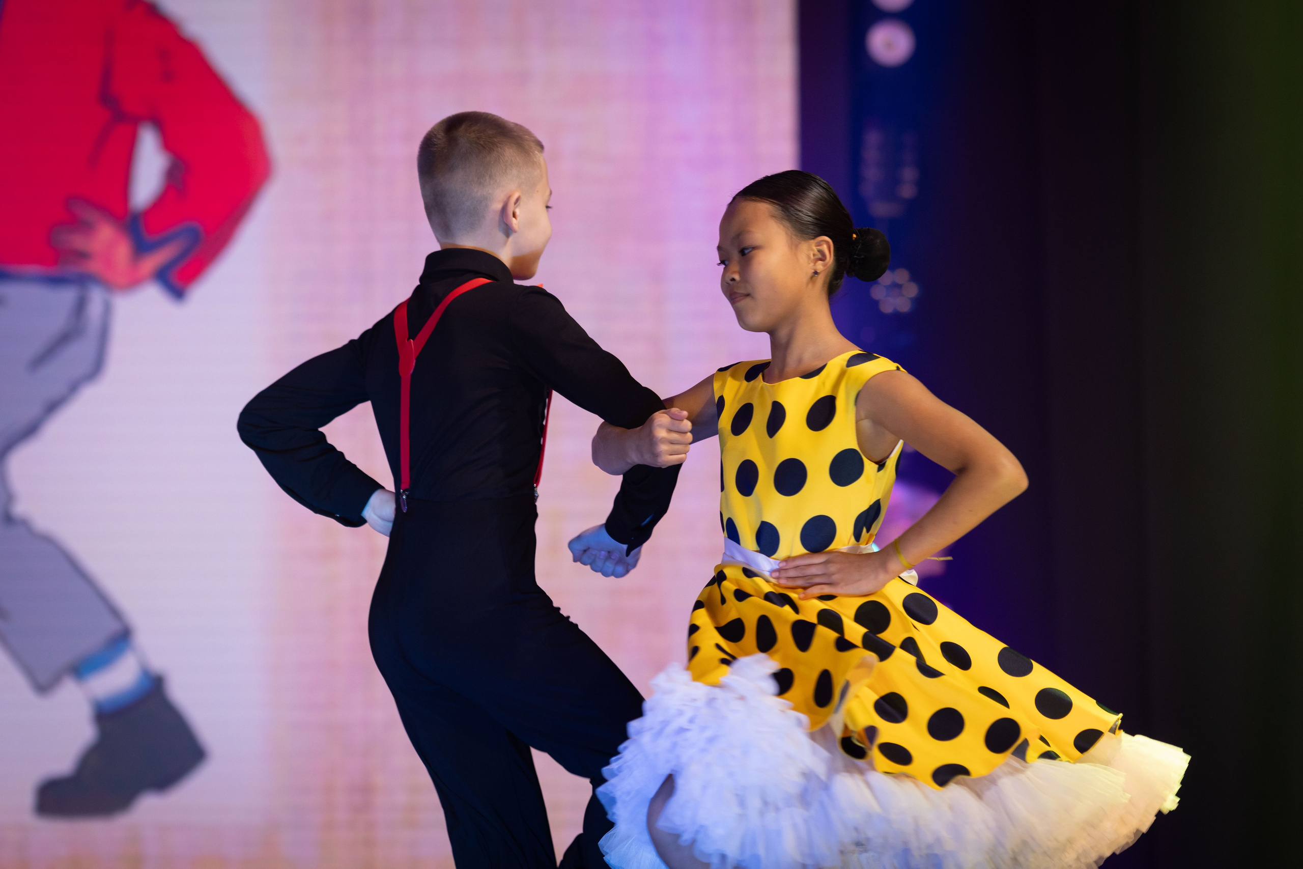 Дк Воровского отчетный концерт. Семейный и детский фотограф Анна Петракова