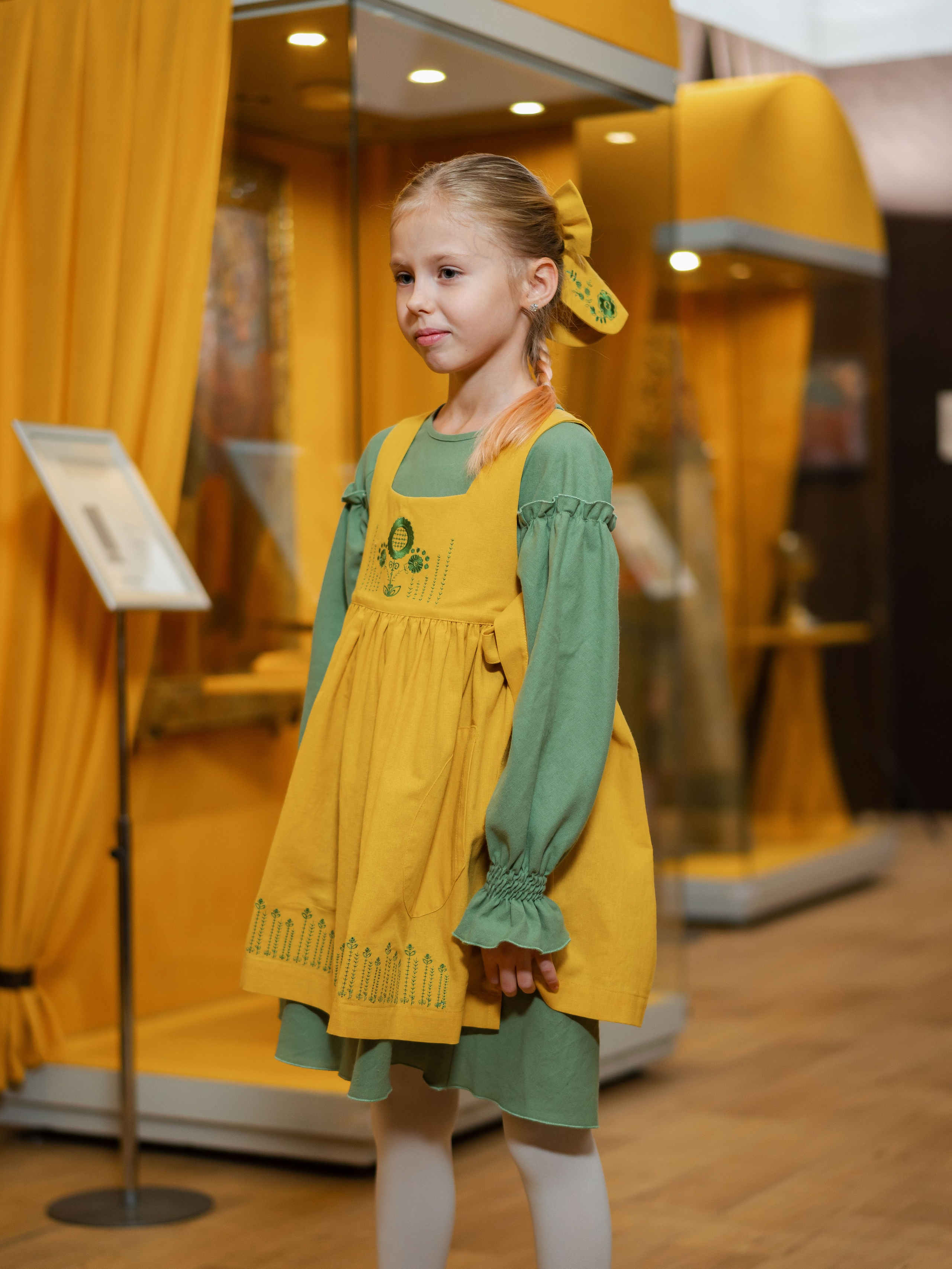 Показ одежды в рамках выставки «105. Лучшее». Фотограф Москва