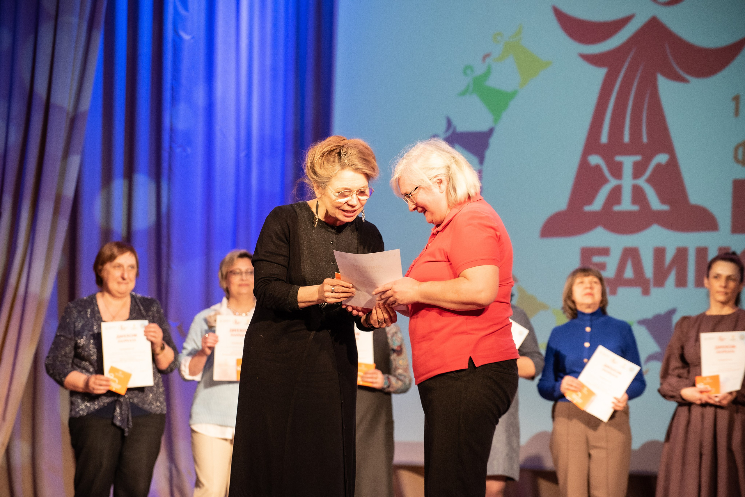 Репортажный фотограф на коцерт. Фотограф Макс Огурцов в Нижнем Новгороде