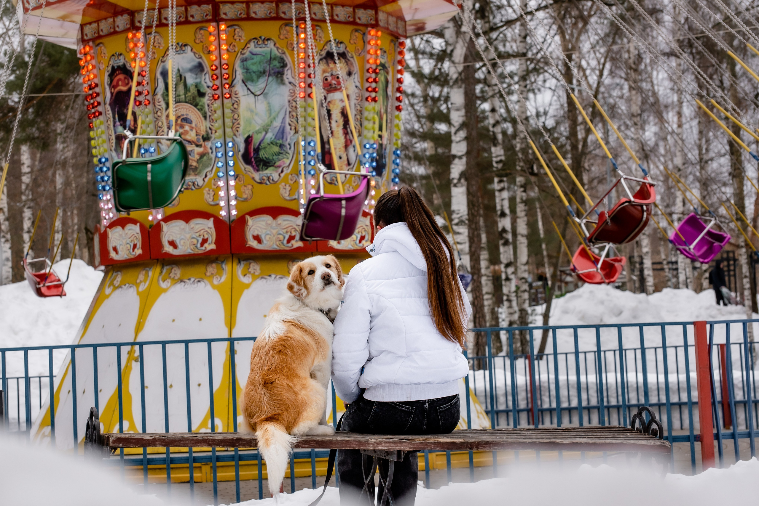Прогулочная фотосессия с собакой. Фотограф Макс Огурцов в Нижнем Новгороде