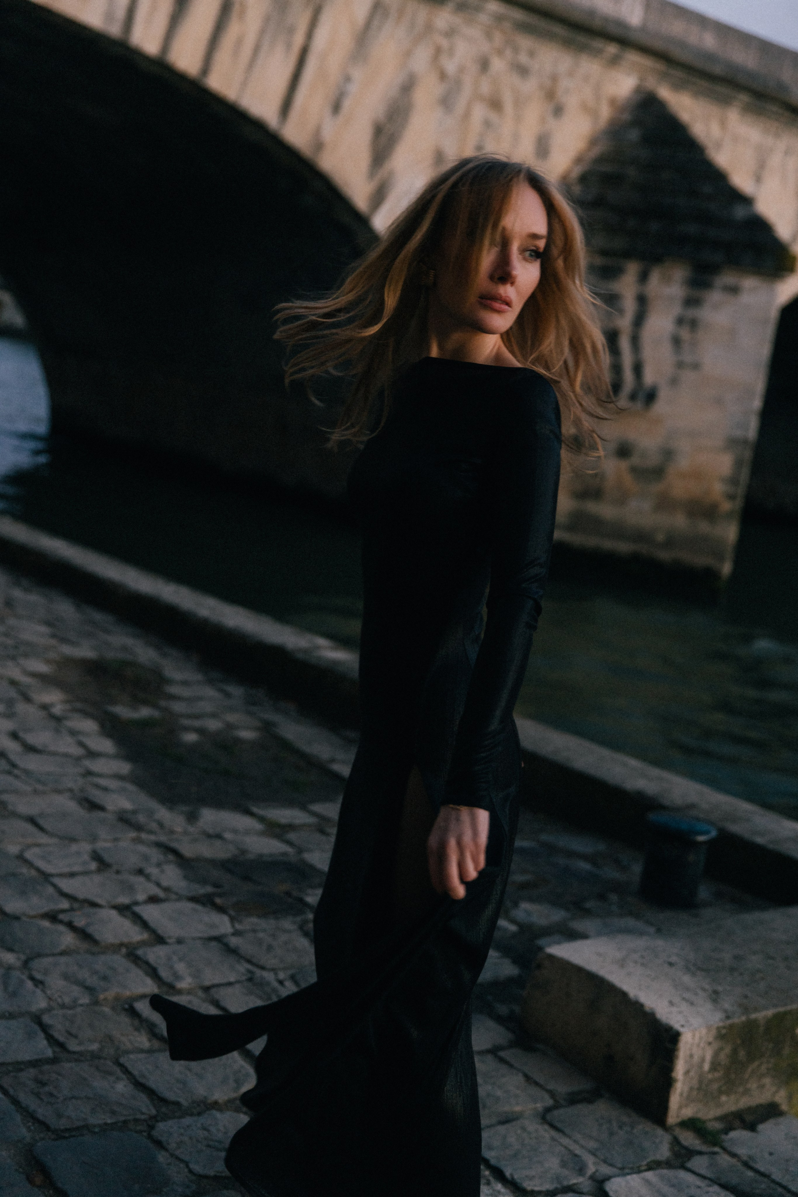 Mystical parisian. Photographer in Paris