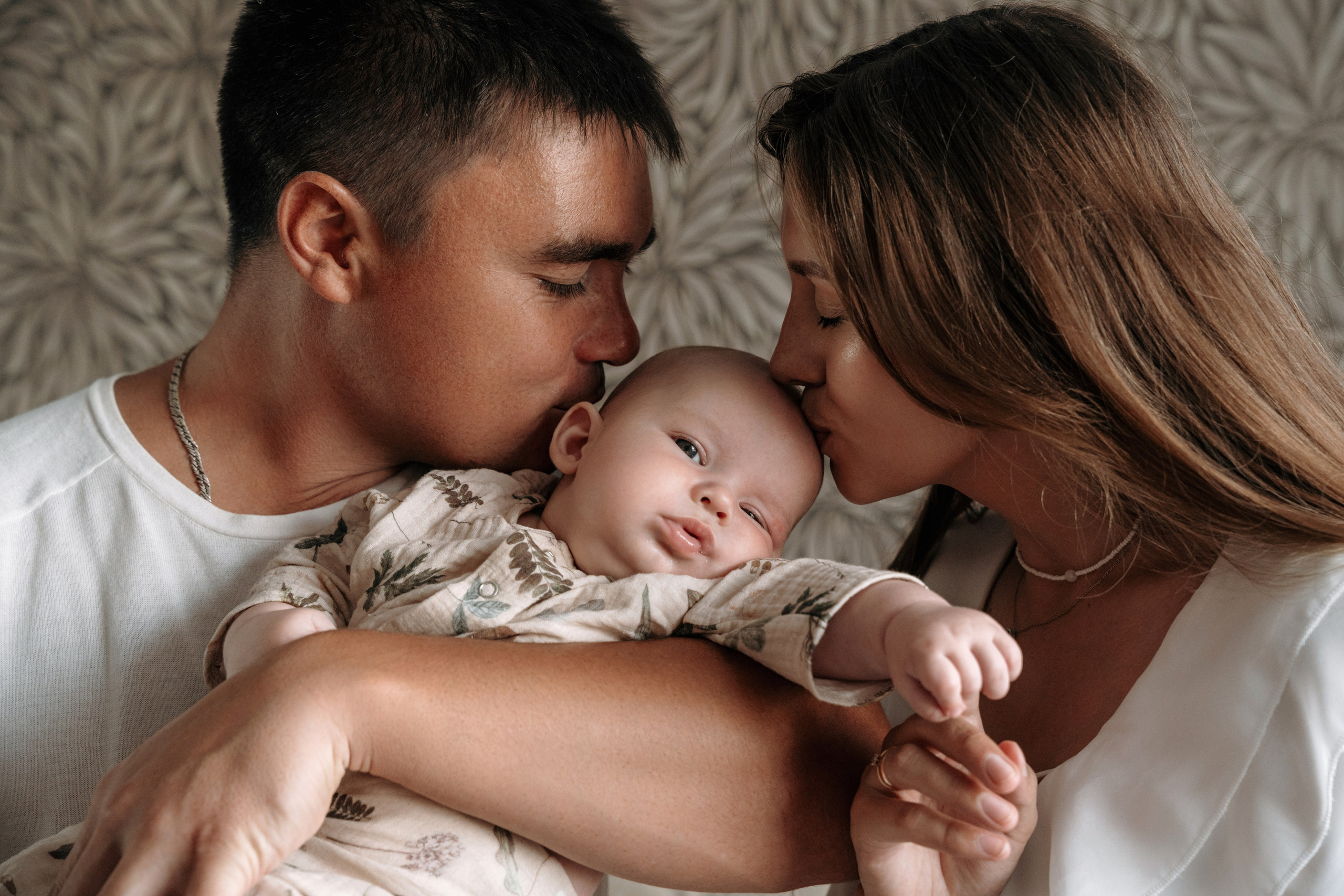 Семья дома. Семейный и свадебный фотограф в Ульяновске Арина Авдеева