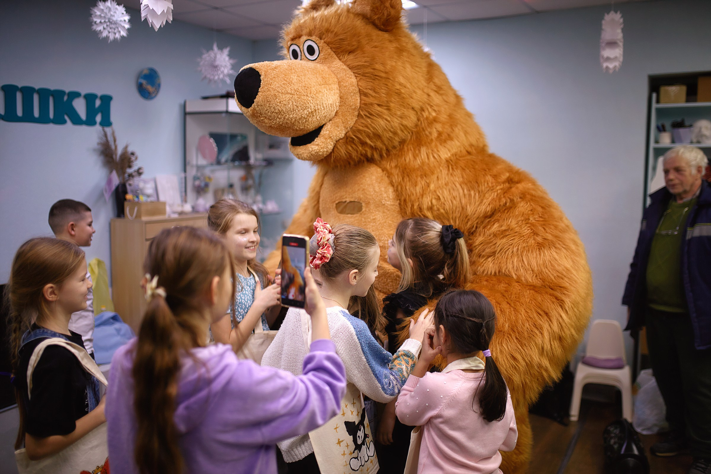 День рождения Полины (07.12.2024). Фотограф Роман Желтухин