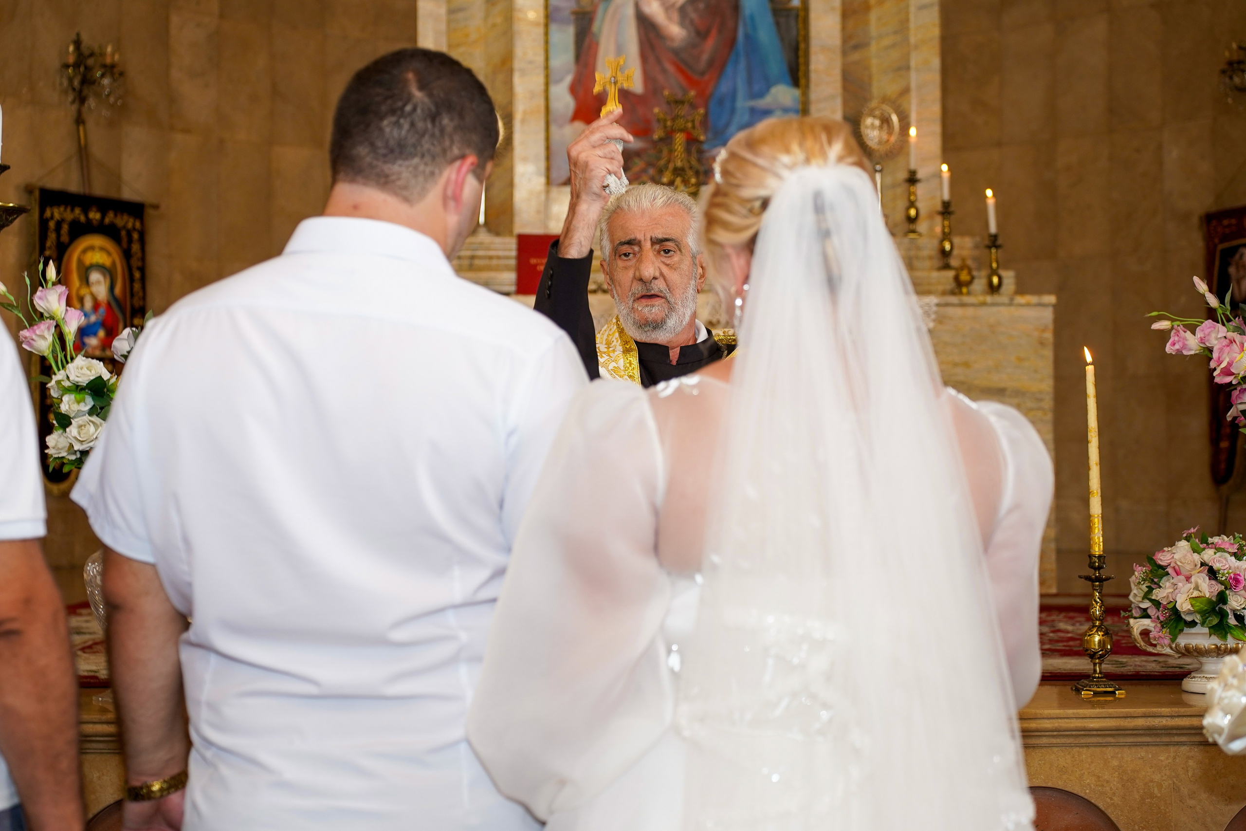 Обряд венчания в Армянской церкви. Фотограф Новороссийск | Геленджик и ЮФО Эльвина Ясинская