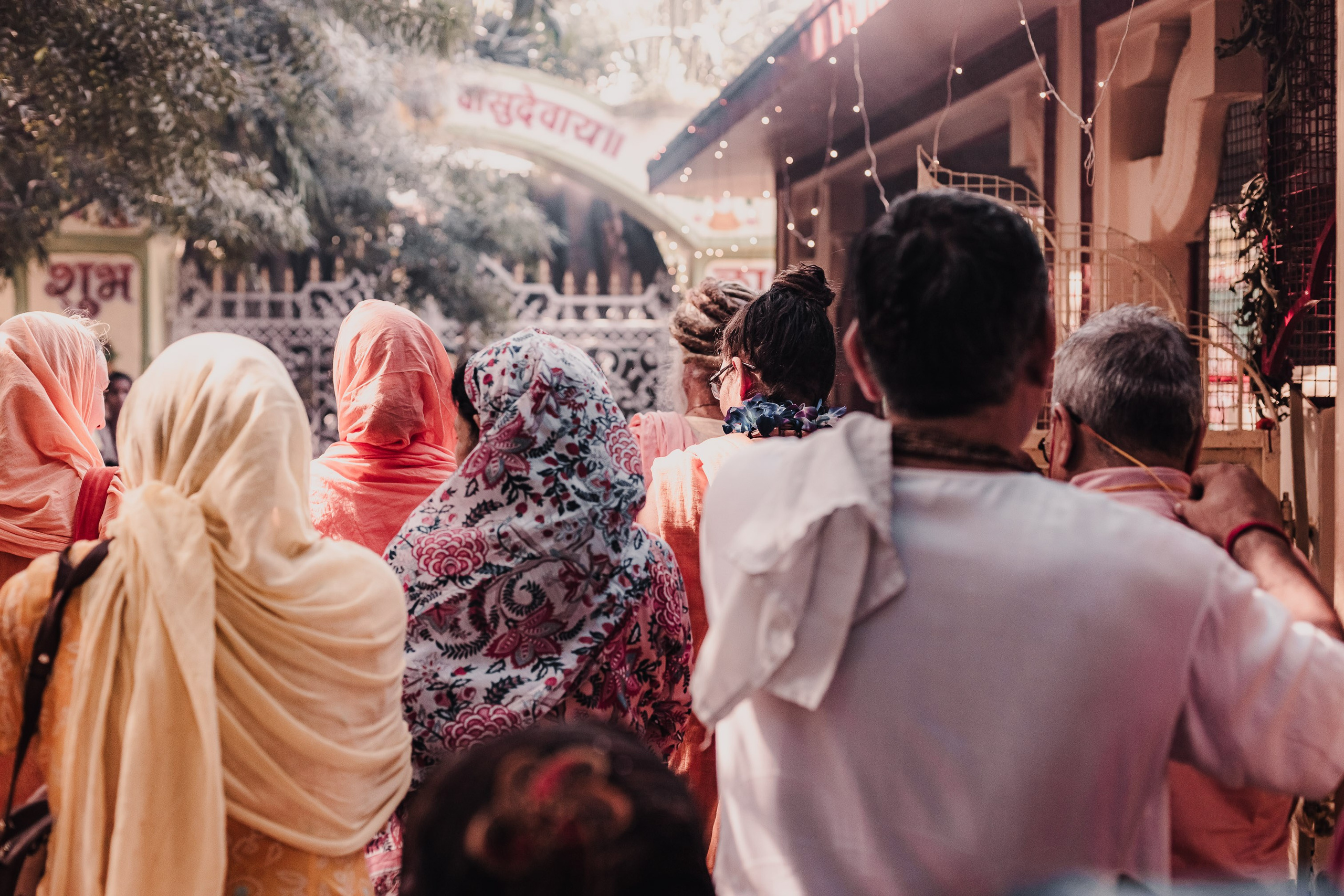 Navaratri yajna at Devraha Baba Ji ashram. Мариам Багдасарян