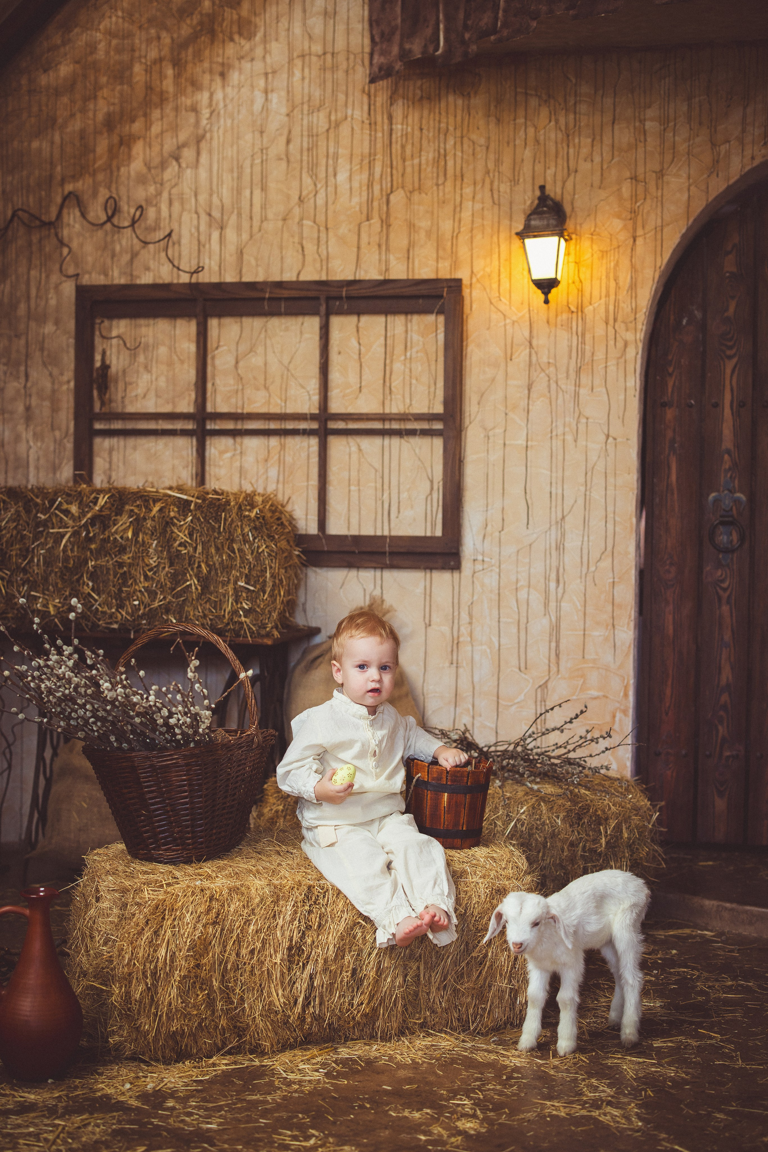 Пасхальный фотопроект с козочкой и утятами, в фотостудии «Эль» 2024 г. Семейный и детский фотограф в Краснодаре Анна Трашкова