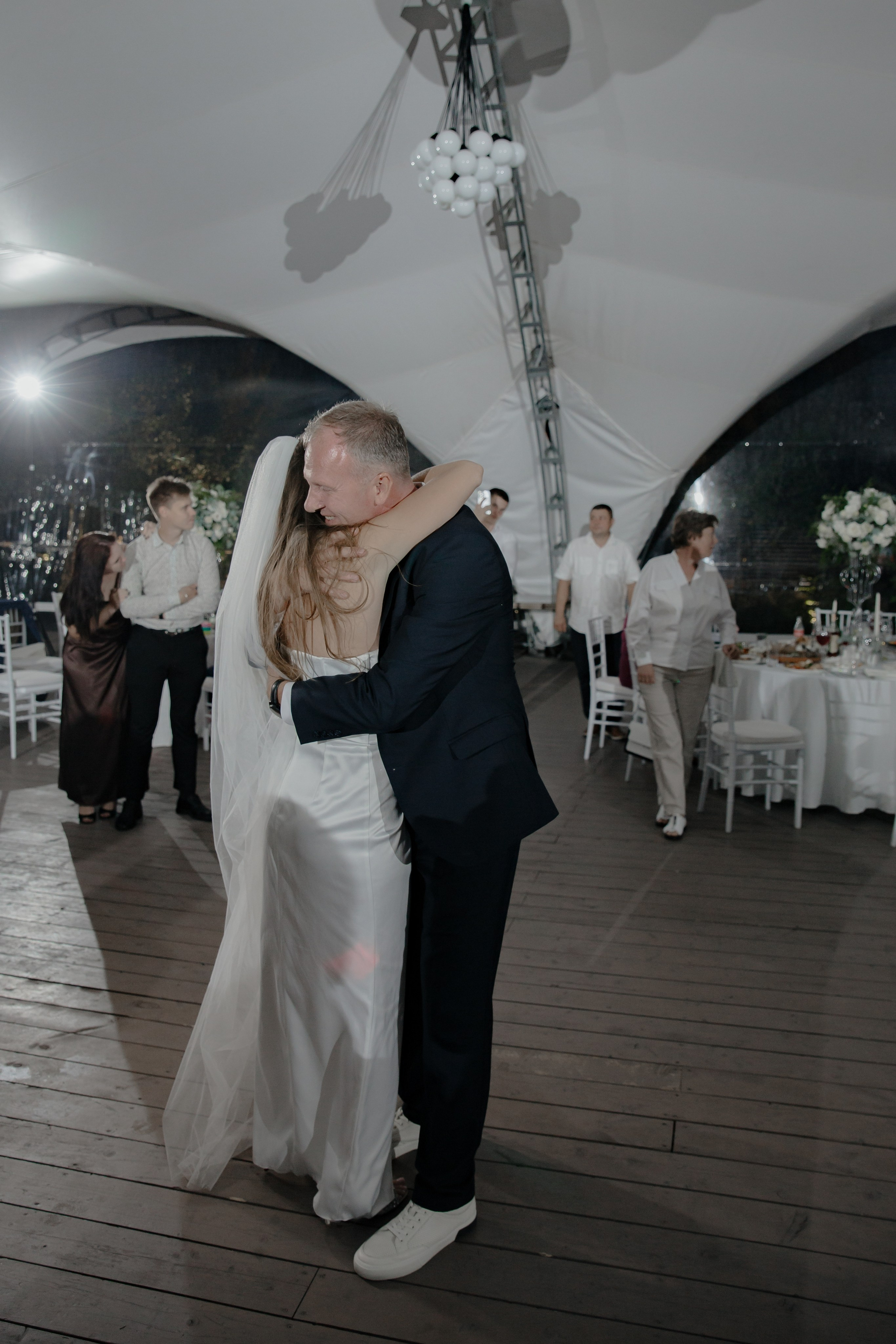 02.07.24. RETOUCH-HOUSE