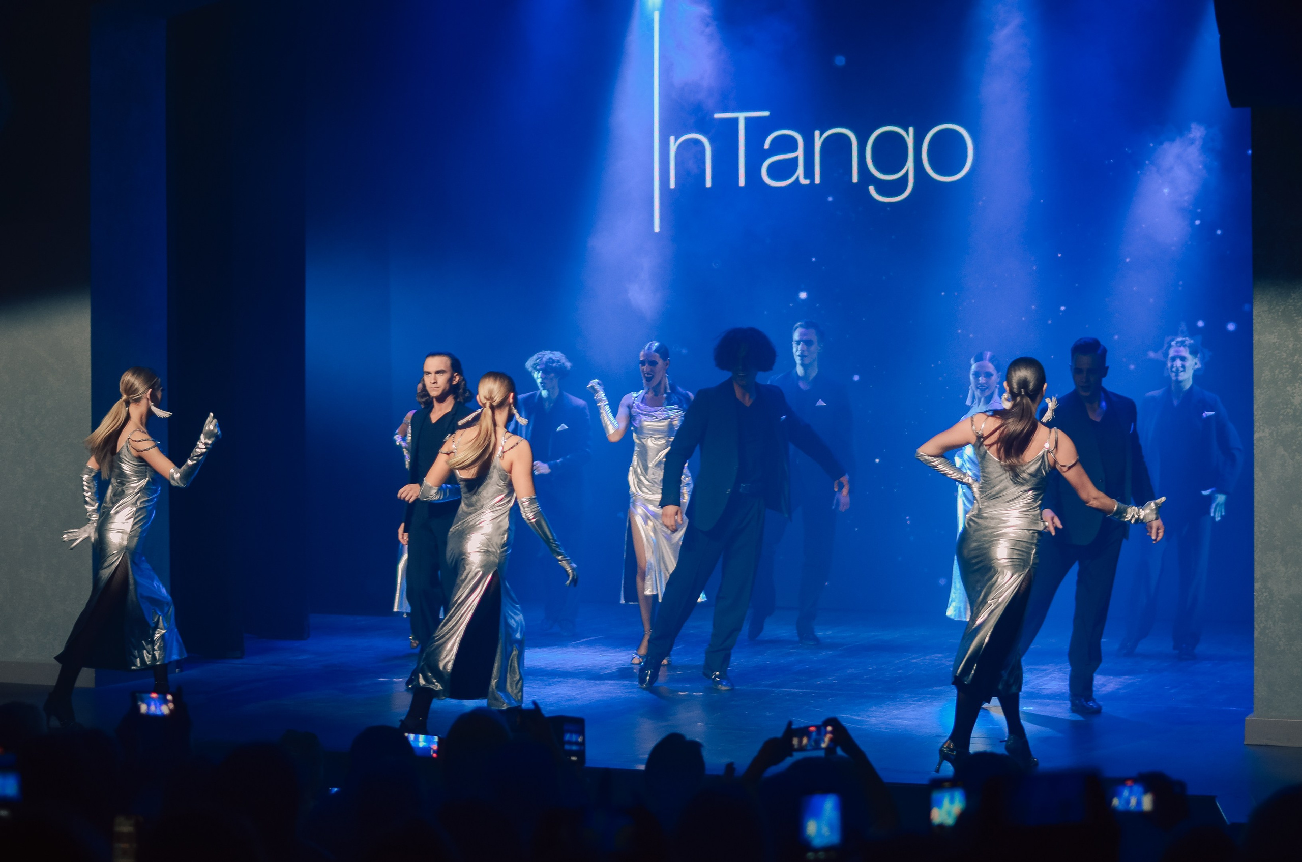 Фоторепортаж танцевального мероприятия. Денисова Аля — фотограф для парных съемок и индивидуальных историй в Барнауле