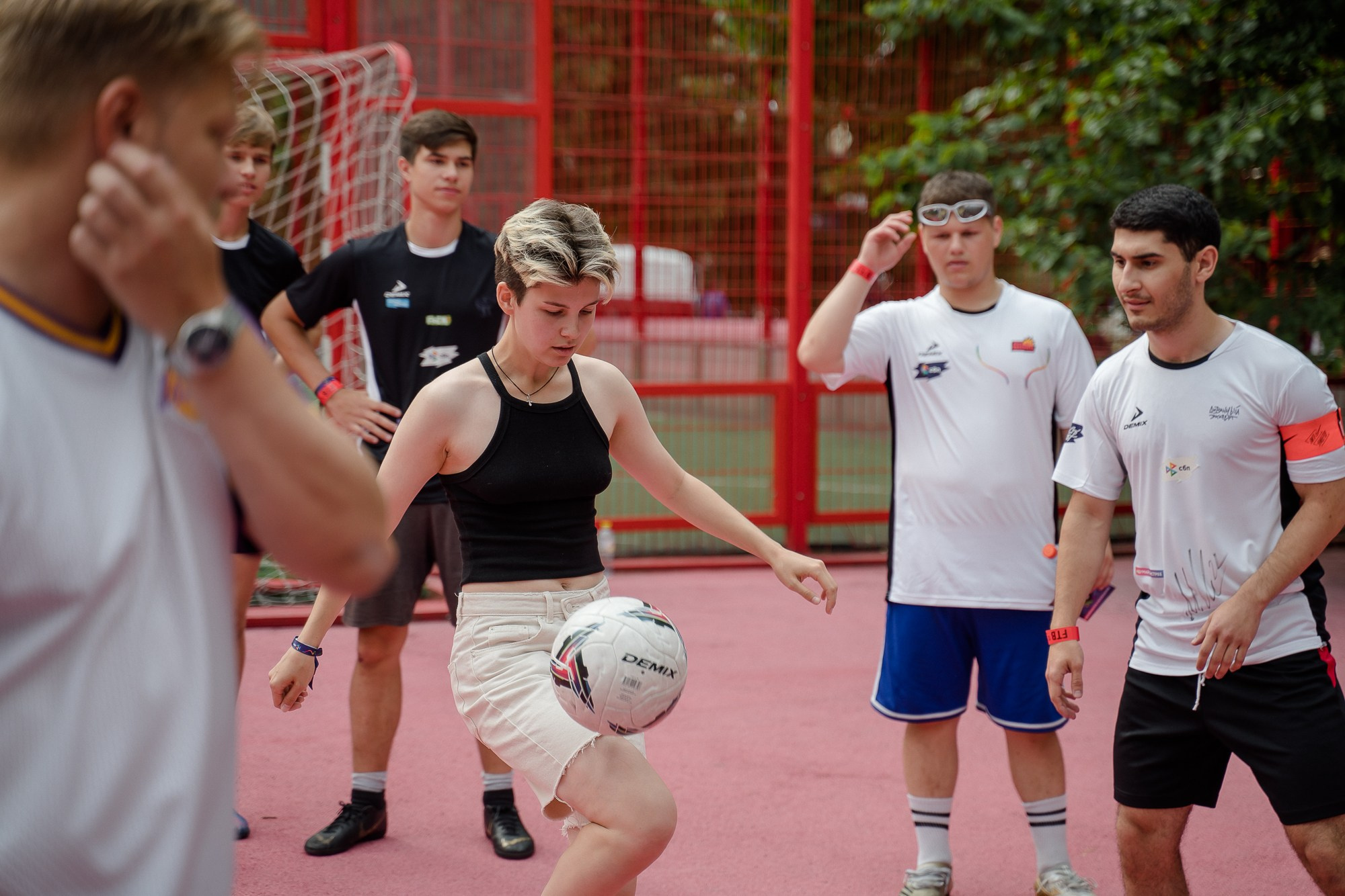 ФК «СКОРОСТЬ РЕШАЕТ» от СБП, РПЛ и Плюс Дача. Репортажный и свадебный фотограф в Москве