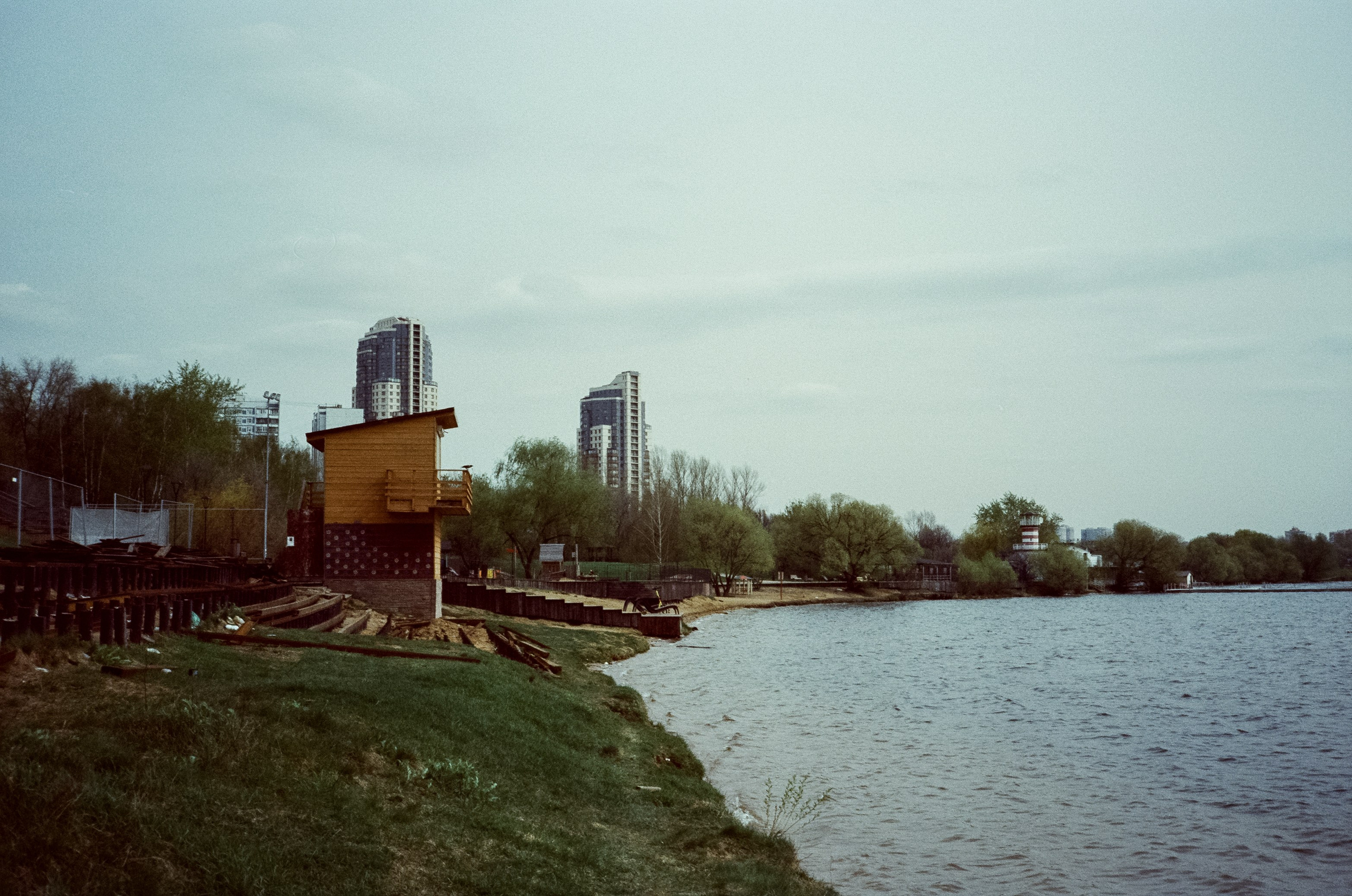 Ricoh 500GS / SFL 200T / Строгино тестовая пленка апрель 2024 г