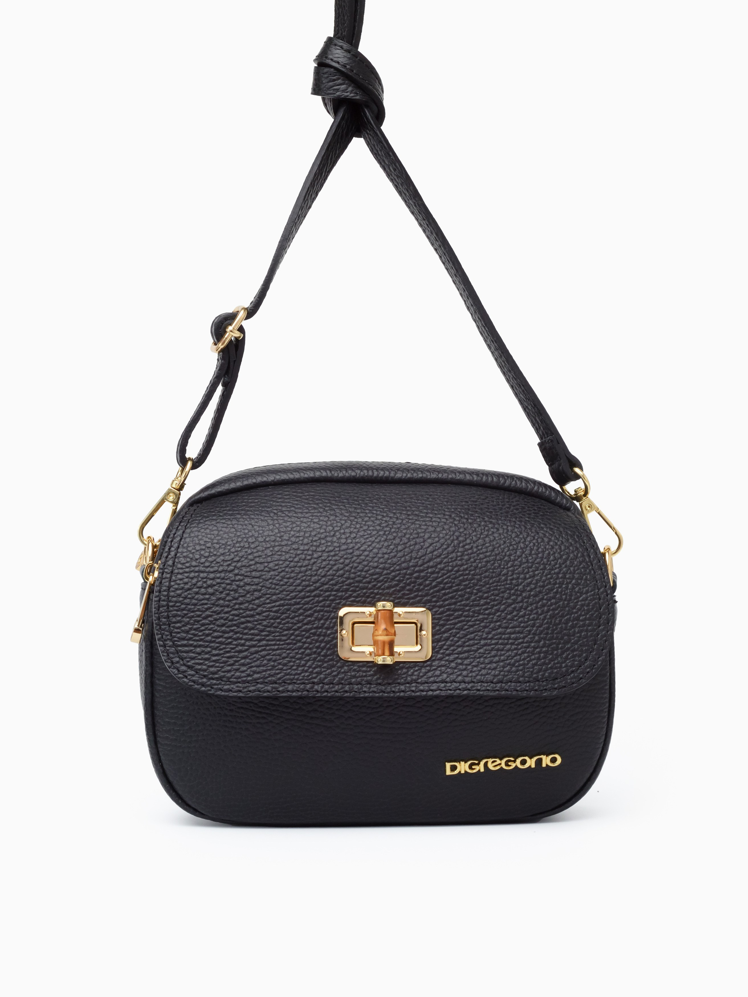 Сумки. Предметный фотограф, инфографика и видео в Санкт-Петербурге