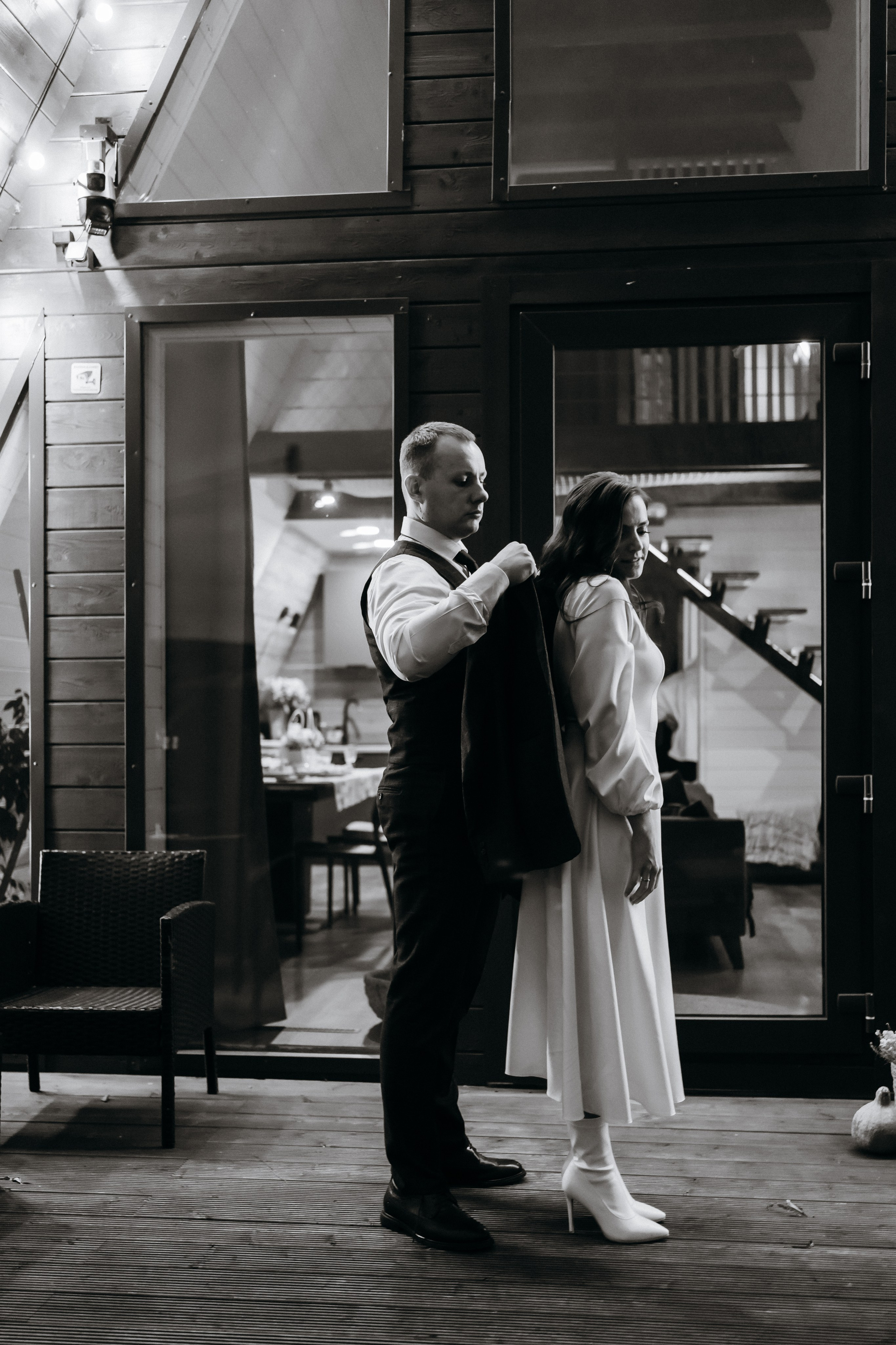 Выездная свадебная фотосессия в коттедже в Архангельске. Портретный и свадебный фотограф в Архангельске Елизавета Стрекаловская