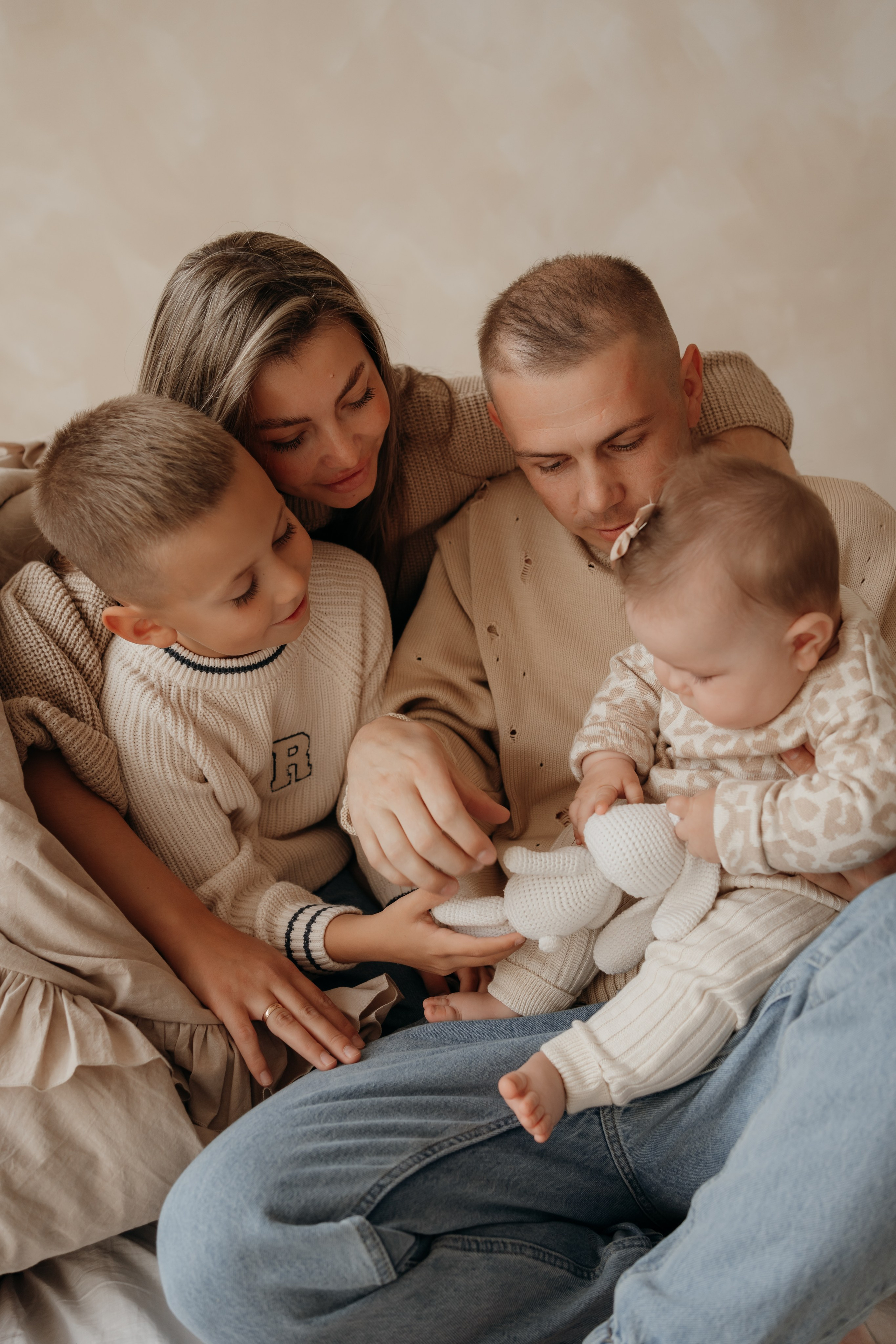 Семейная и детская фотосъемка в студии в Архангельске. Портретный и свадебный фотограф в Архангельске Елизавета Стрекаловская