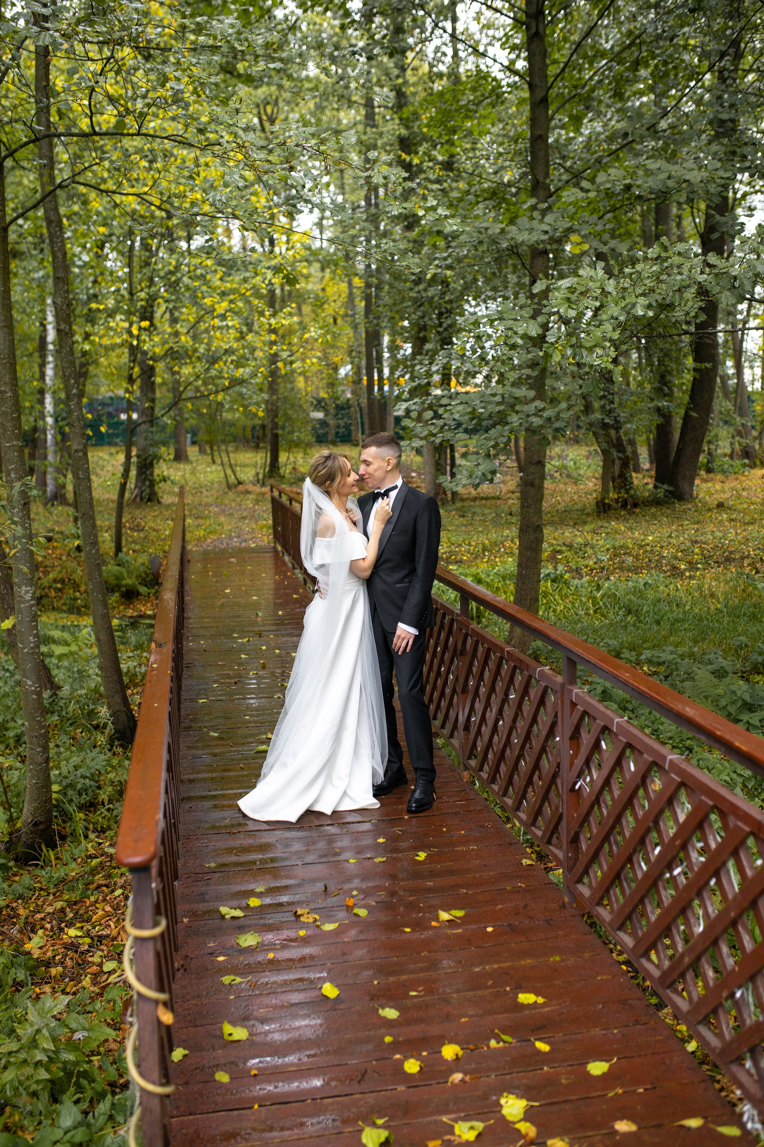 Свадебная фотосессия в отеле Ареал. Фотограф в Железнодорожном и Балашихе