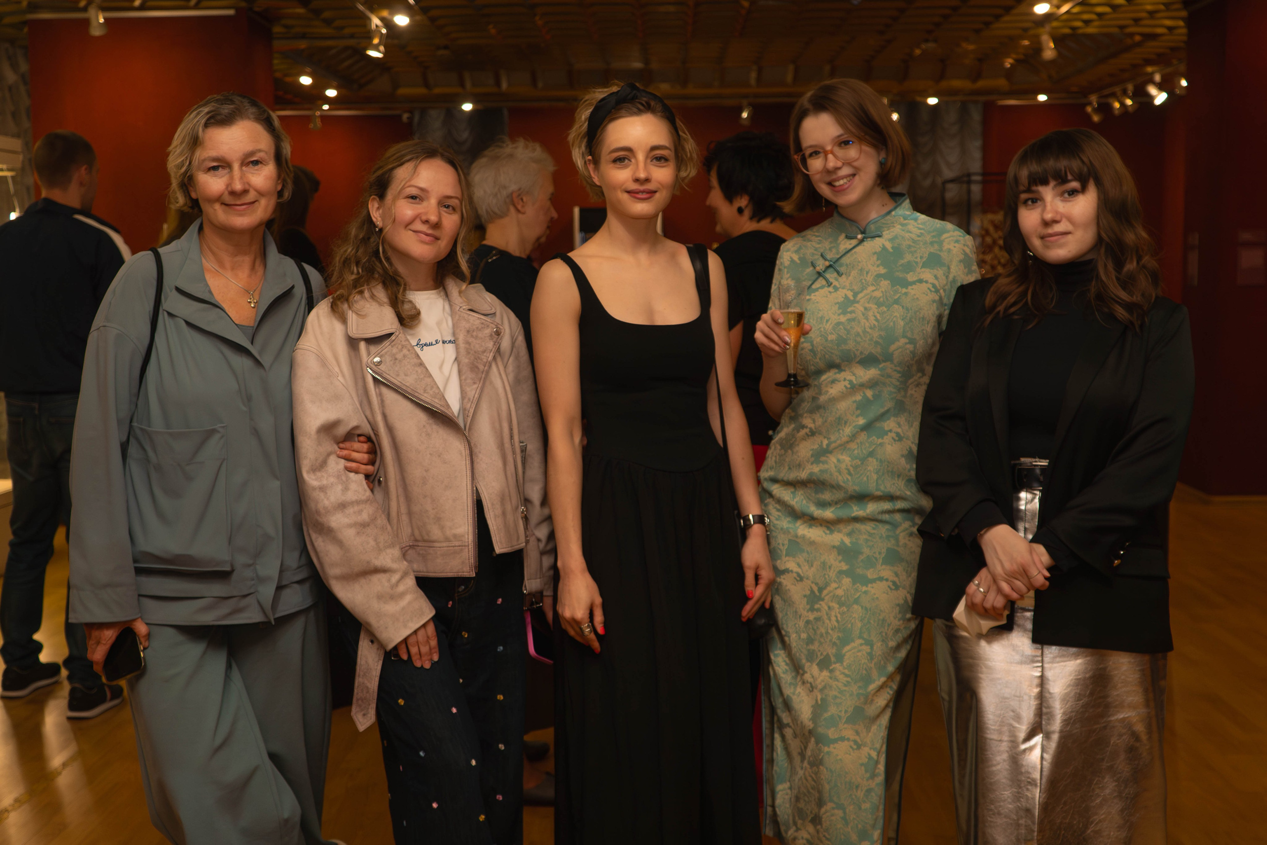 Открытие выставки «10 из 10» дипломные работы магистров РГХПУ им С. Г. Строганова. Фотохудожник Москва