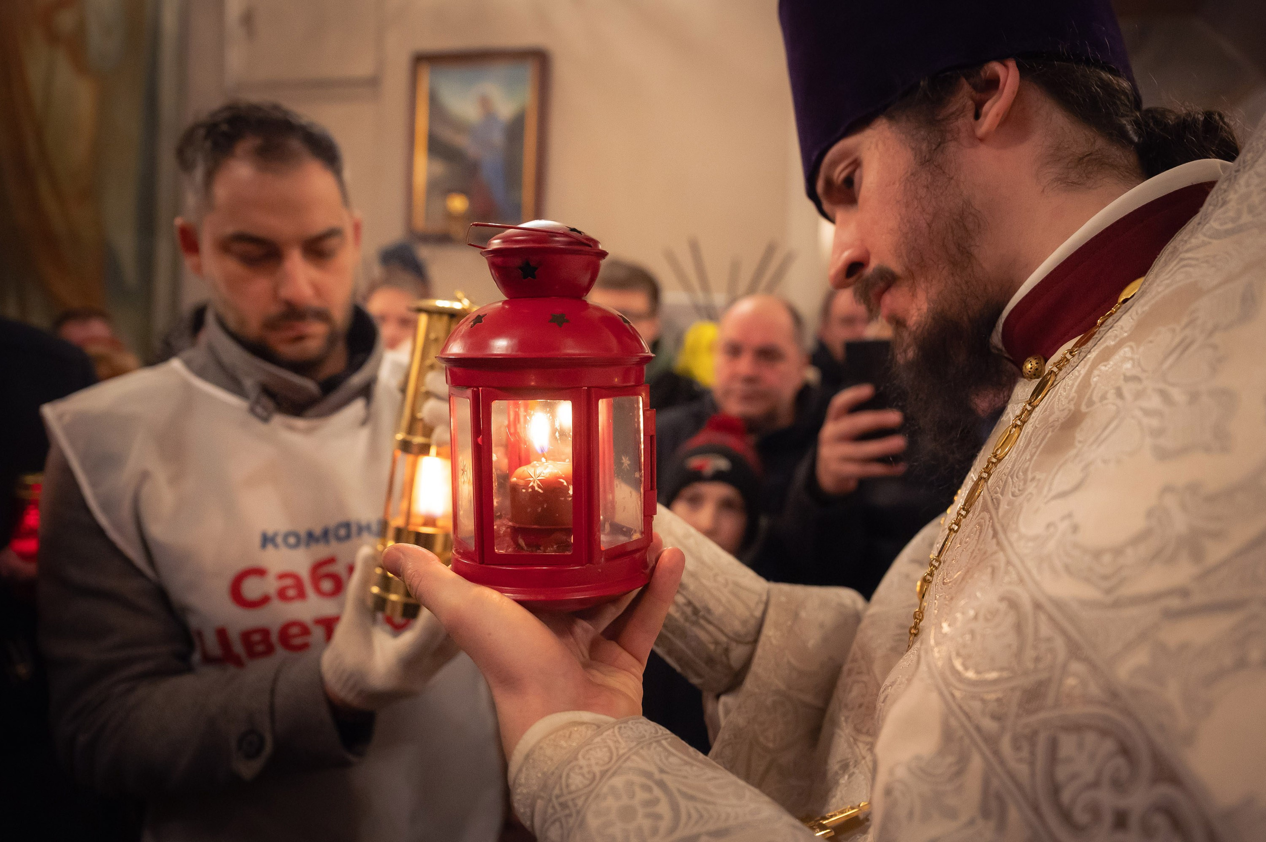 Богородский храм. Пасха. Полунощница, Божественная литургия. Антон и Татьяна Денисенко — В храме