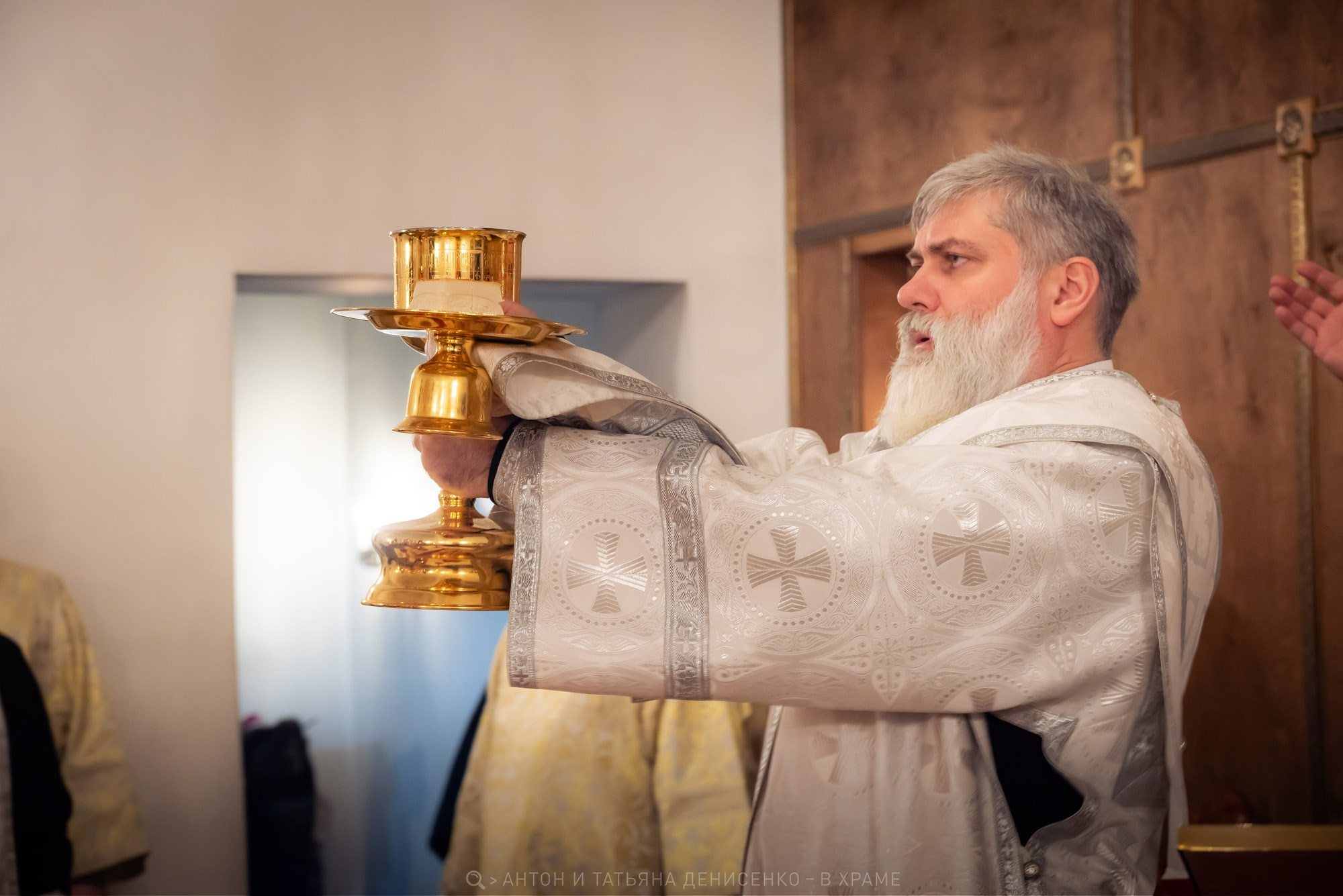 Храм Алексия Мечева в Вешняках. Рождество Христово. Антон и Татьяна Денисенко — В храме