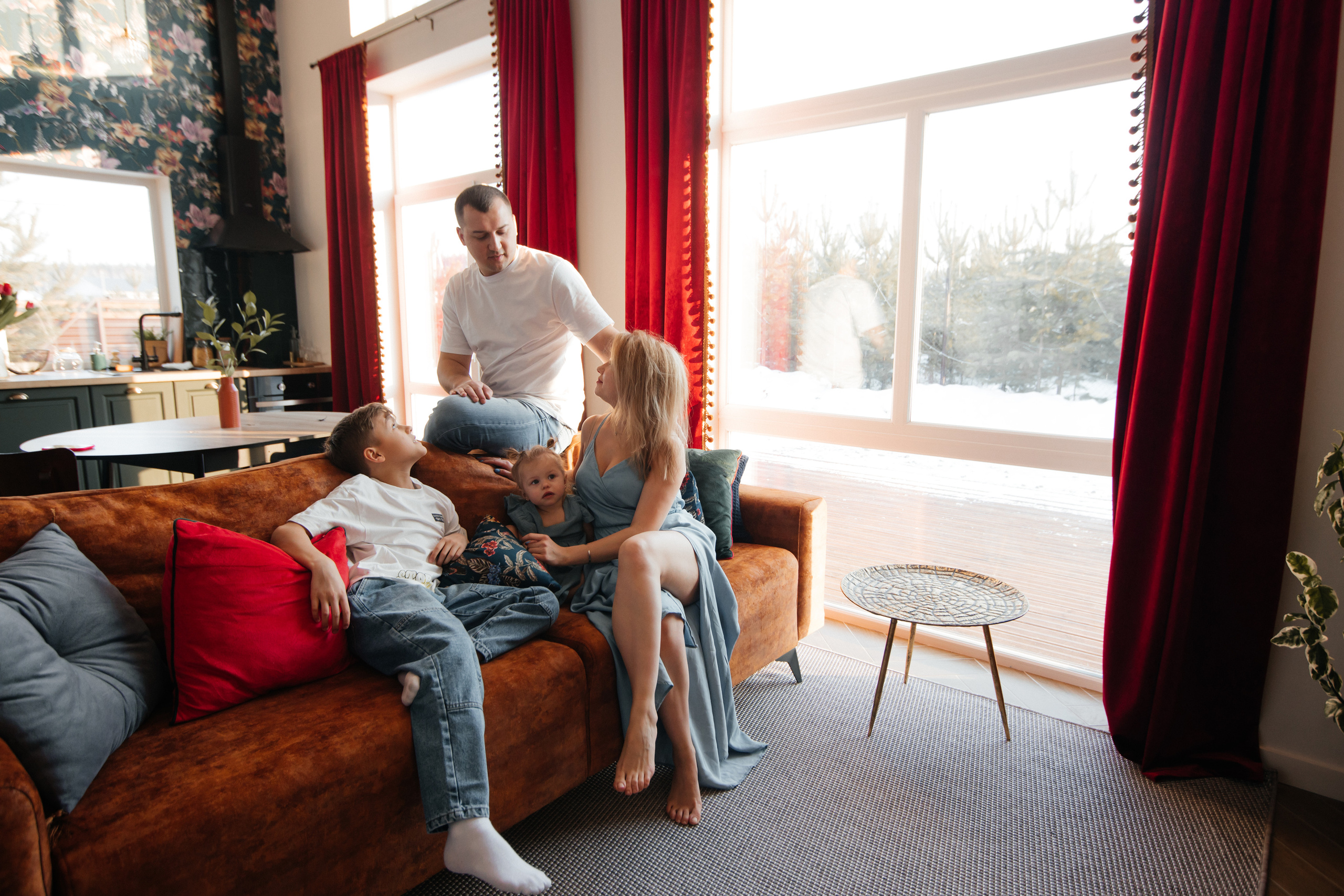 По весеннему тепло. Фотограф Сочи, Екатеринбург, Евгения Ефимова