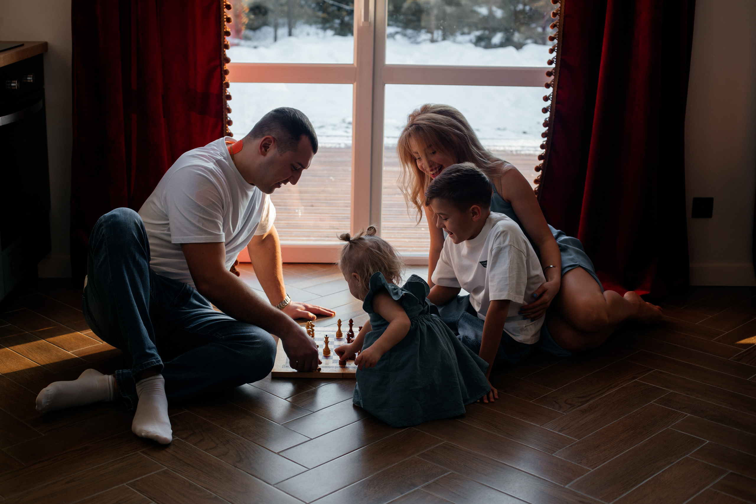 По весеннему тепло. Фотограф Сочи, Екатеринбург, Евгения Ефимова