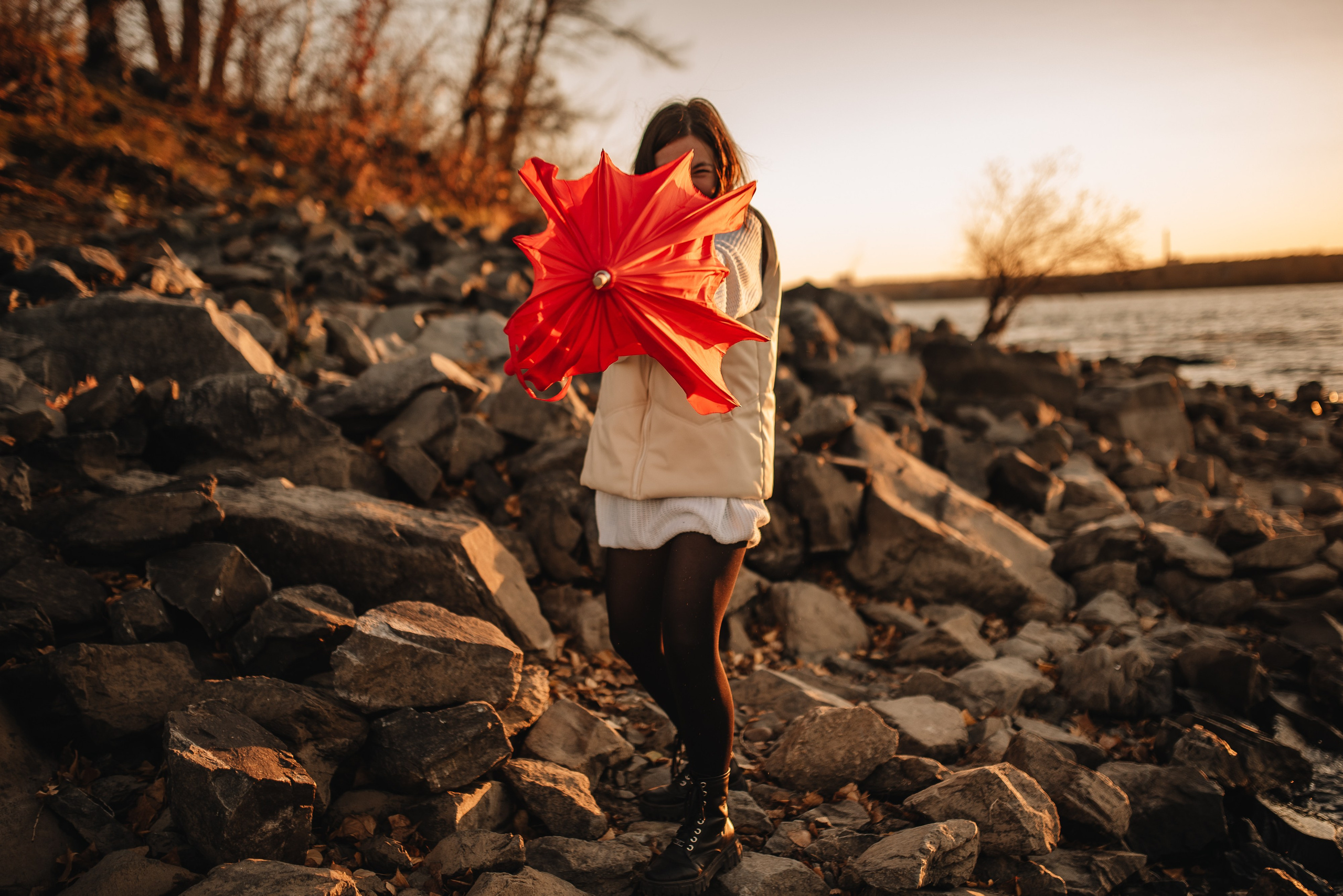 Катя и Варя (маяк). Семейная фотосессия в Новосибирске от фотографа Ольги Коваль