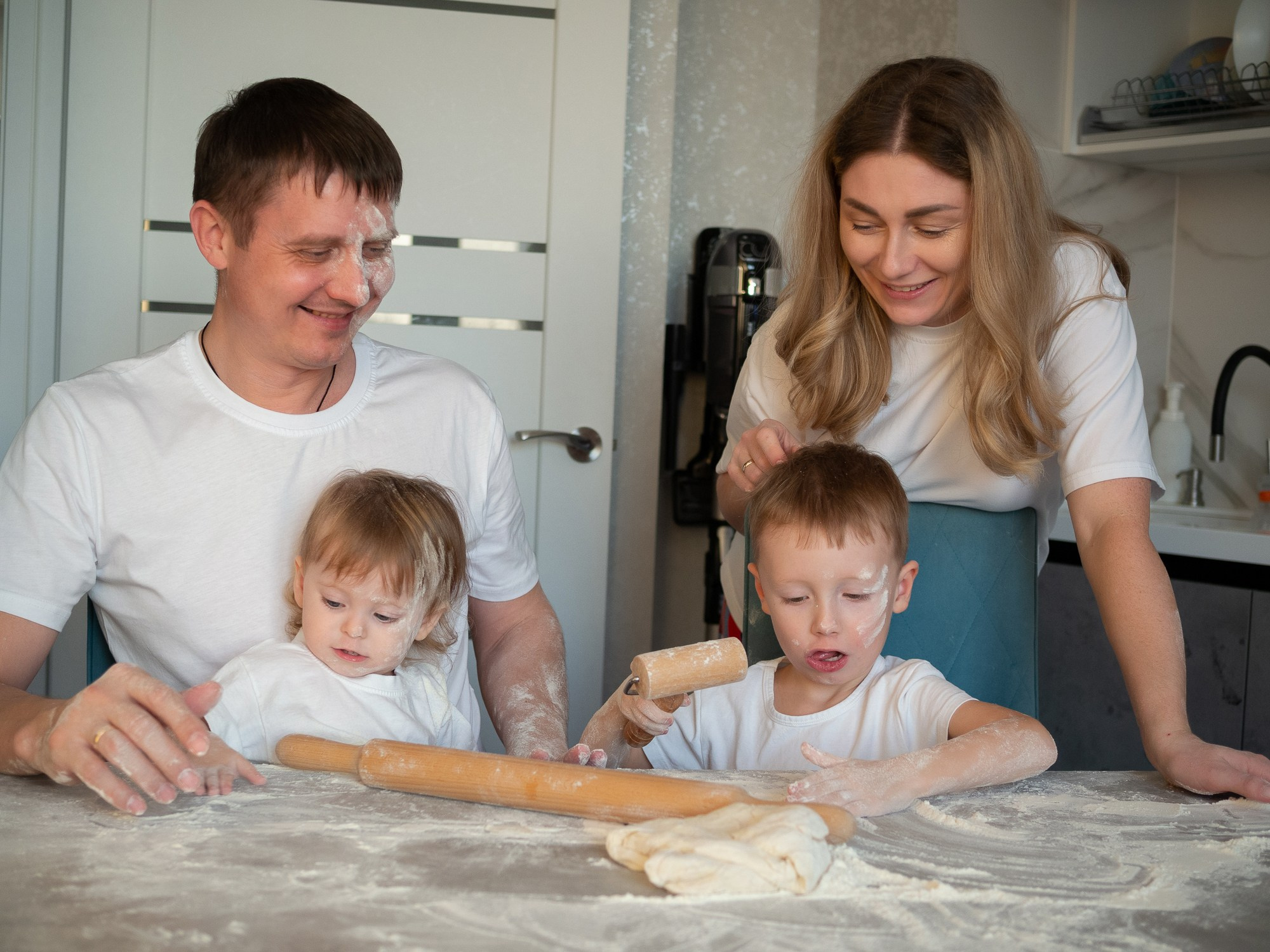 Семейная фотосессия у вас дома. Фотограф новорождённых в Перми и Култаево Анна Сажина