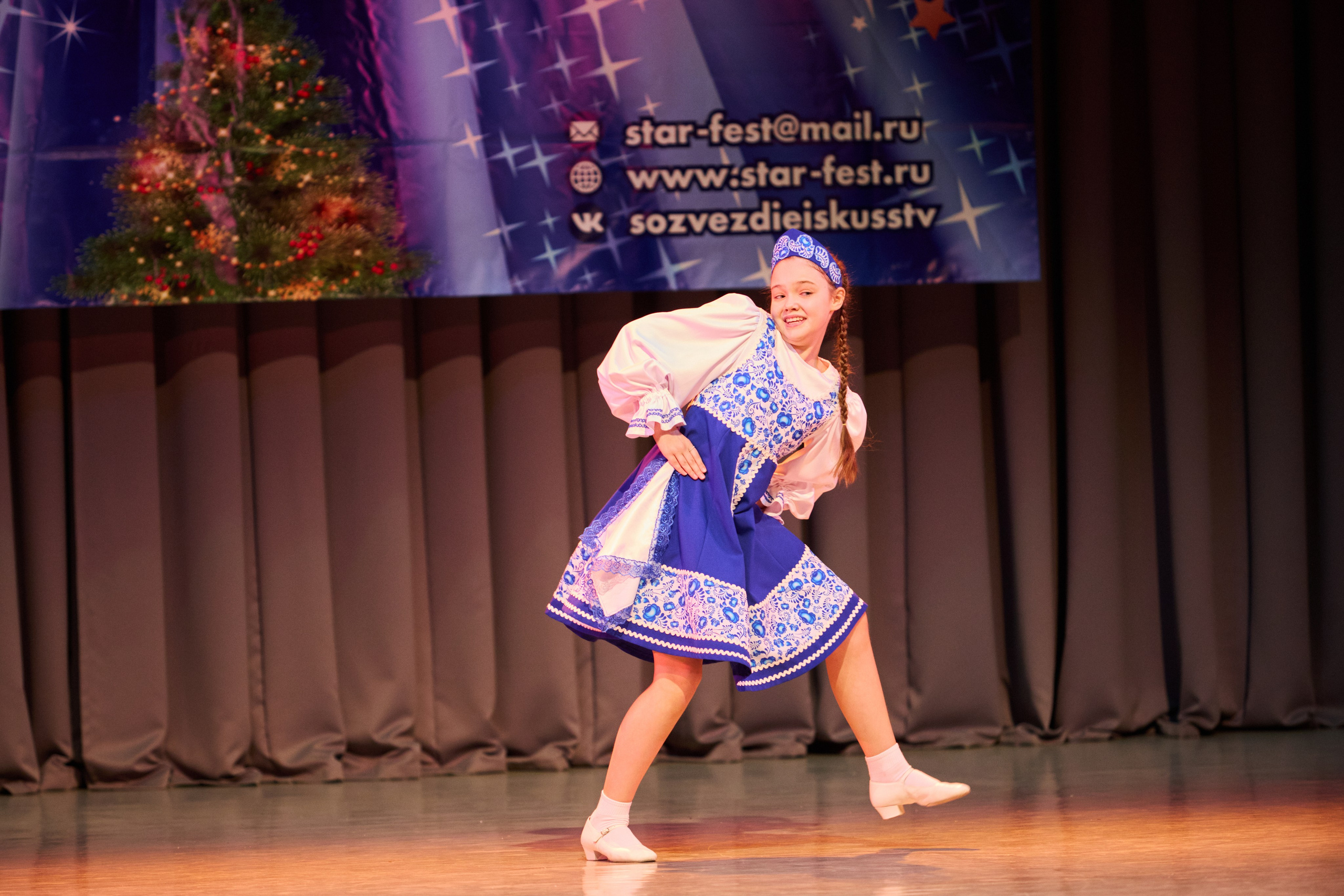 Конкурс юных артистов