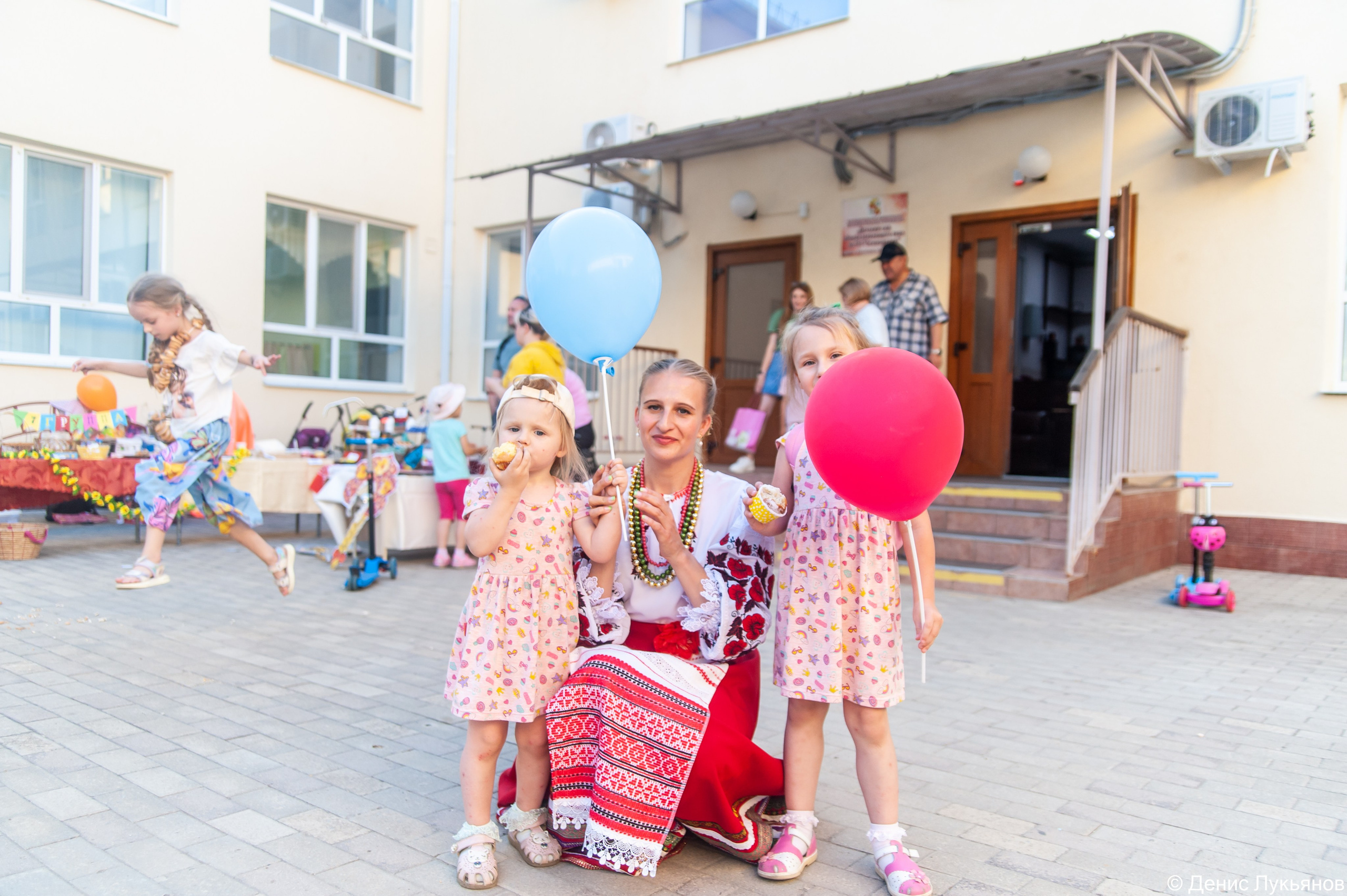 Ярмарка. Свадебный и семейный фотограф Денис Лукьянов в Краснодаре, Краснодарском крае и Республике Крым