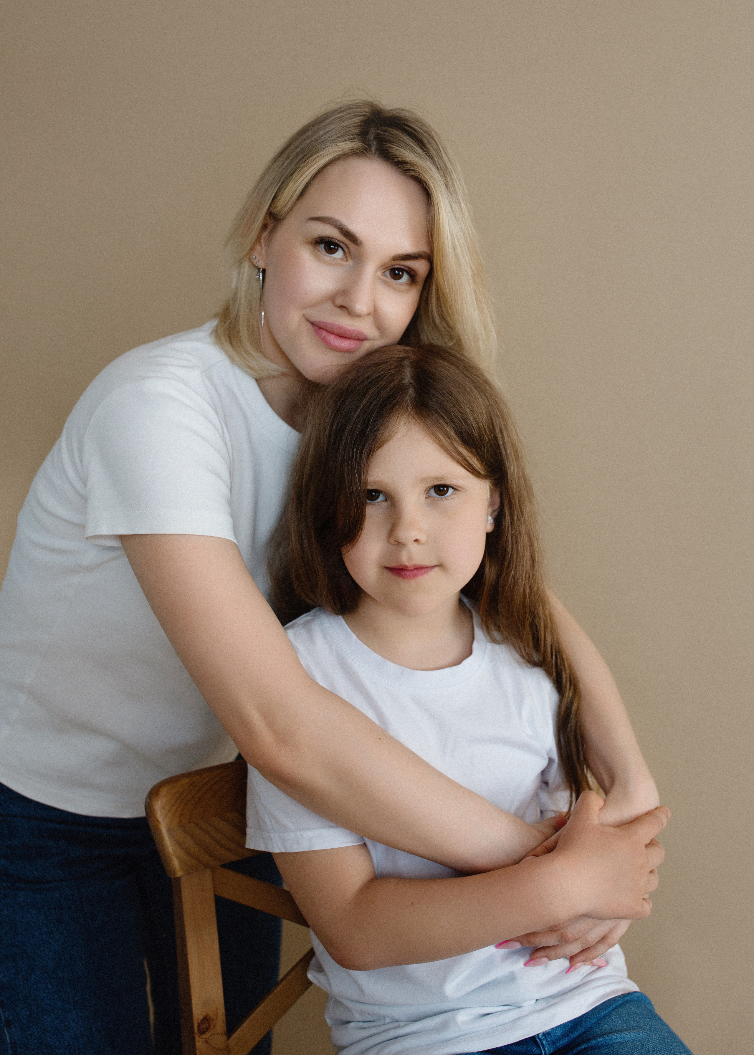 Семейная съёмка на фоне