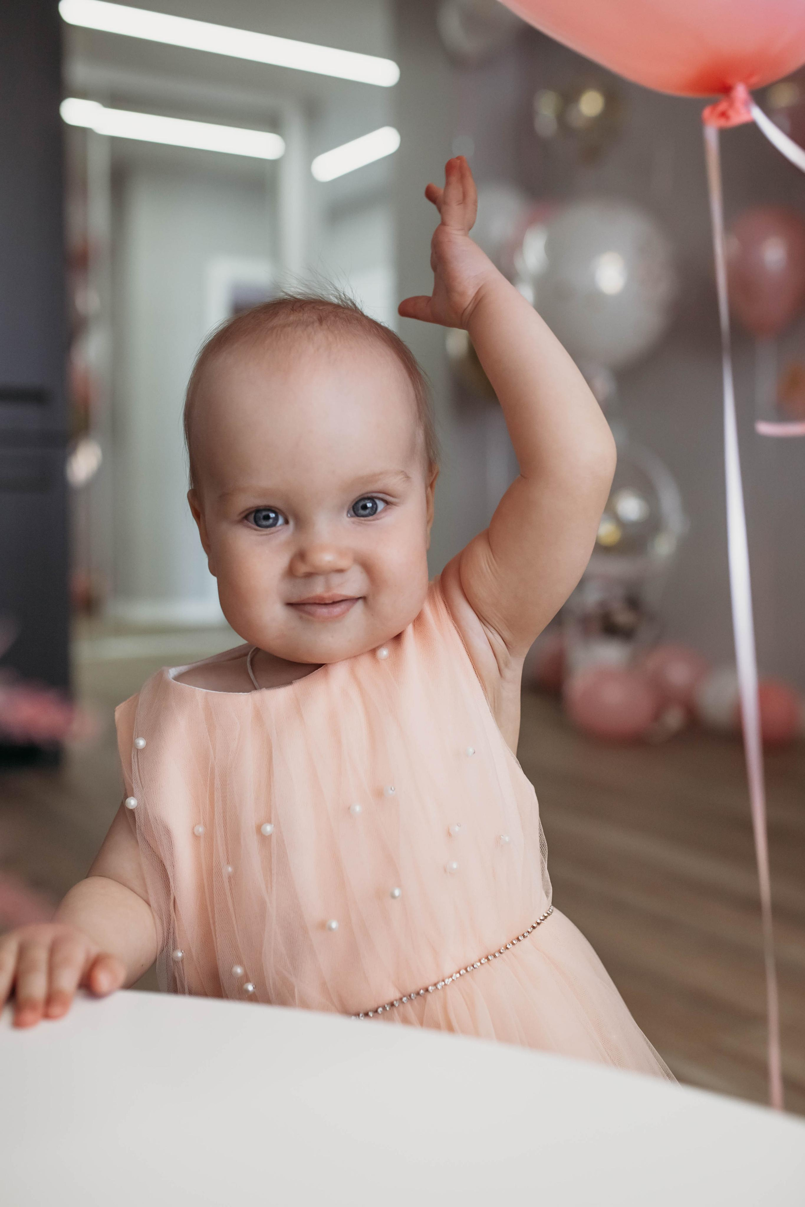 Домашняя съемка дня рождения Ксюши. Семейный и детский фотограф Минск, Беларусь