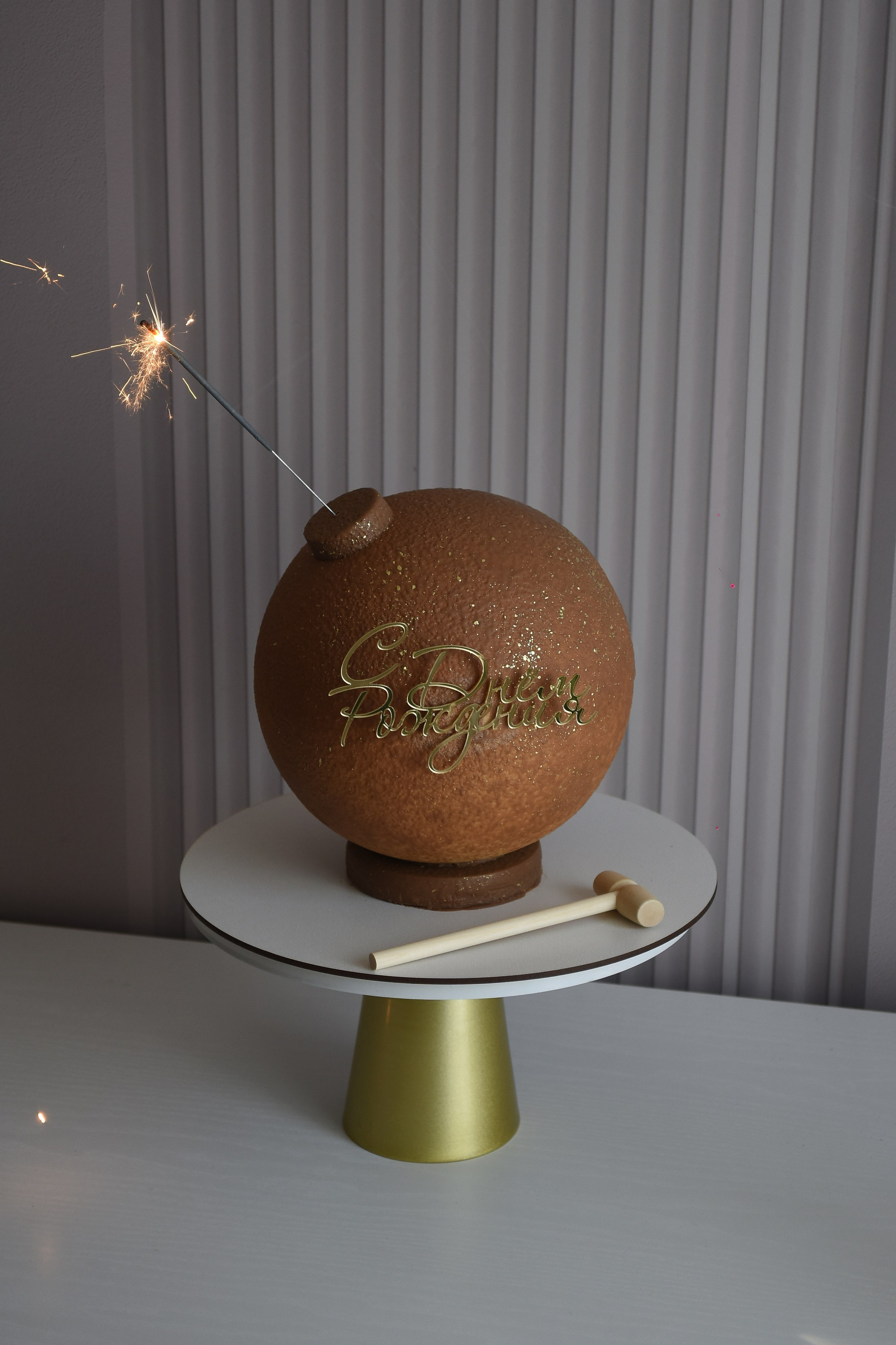 Торты на праздники. Семейная кондитерская. Торты и десерты на заказ в Москве и области