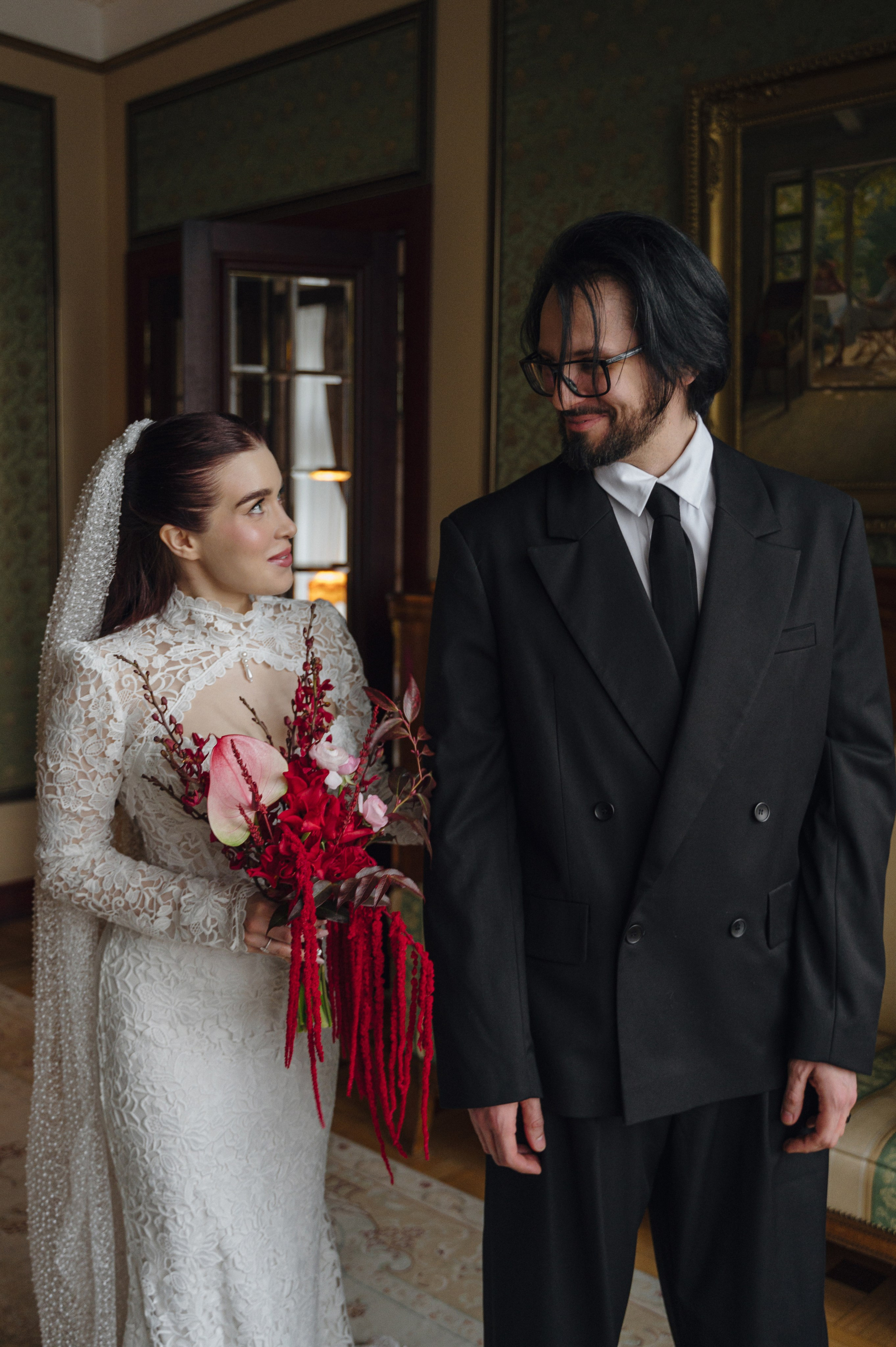 Денис и Анастасия. Метрополь и Особняк Спиридонова. Свадебный фотограф Москва и Санкт-Петербург. Анастасия Чудина