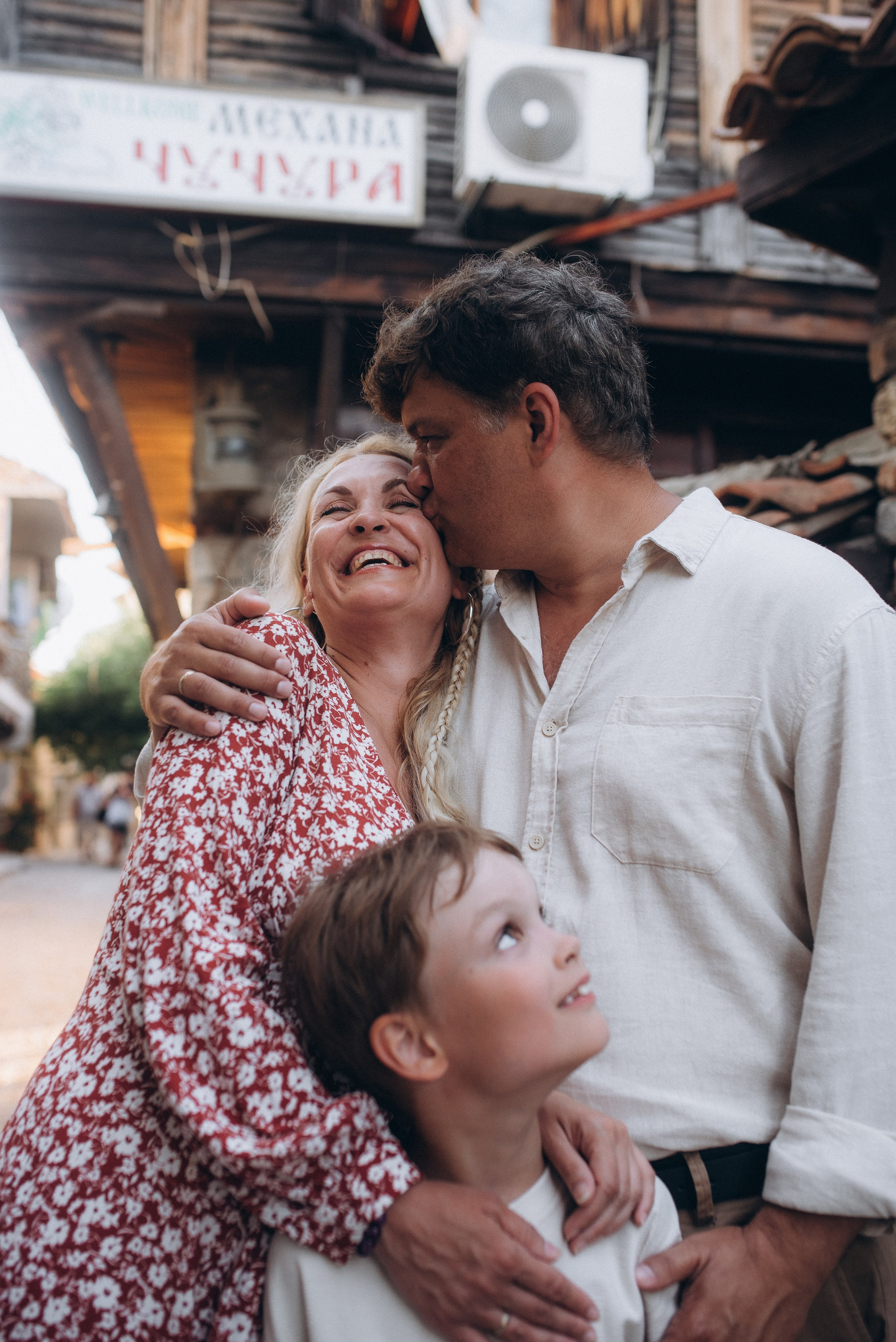 Яна и семья старый Созополь. Фотограф в Болгарии. Фотограф в Созополе