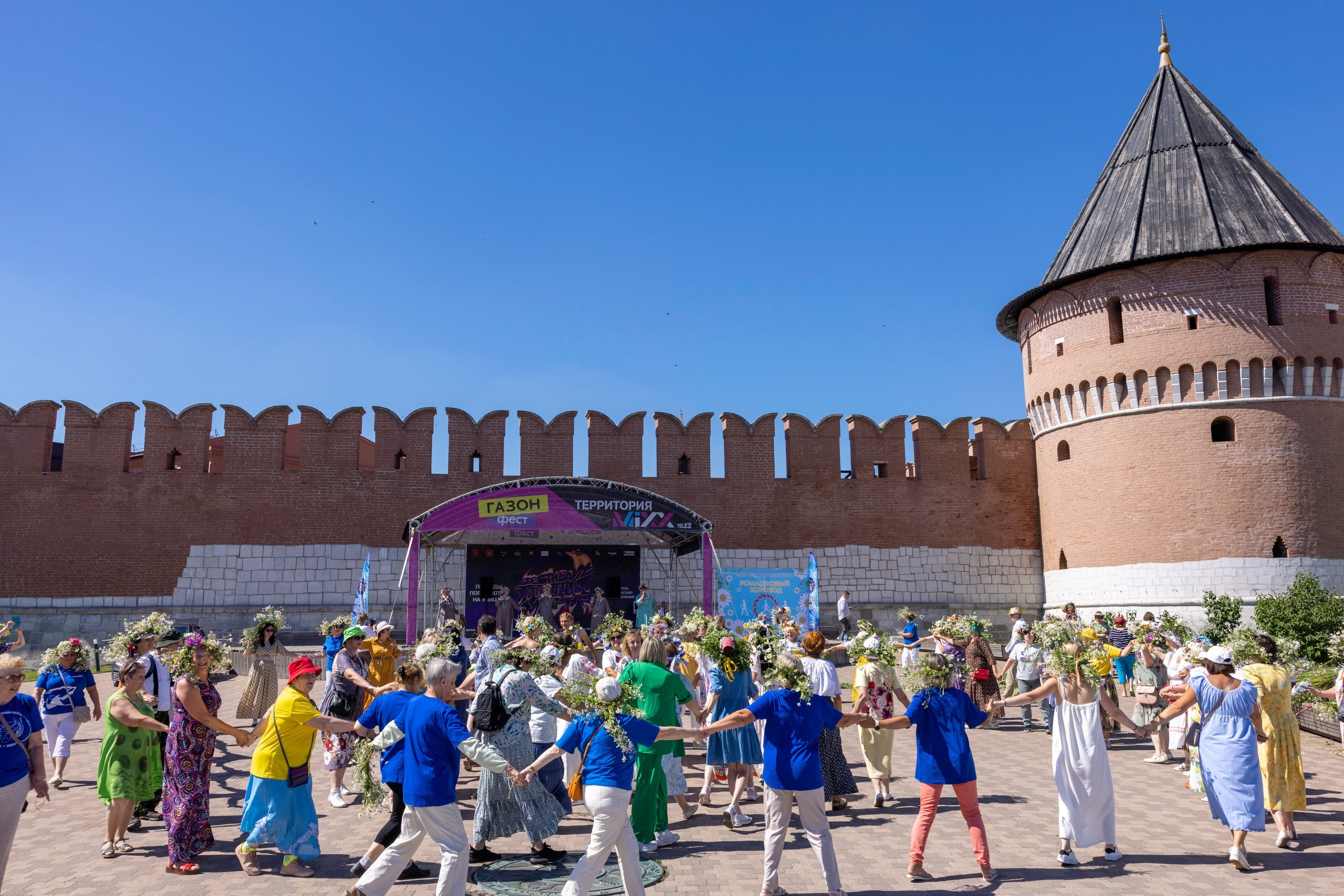 Фестиваль «Ромашковый хоровод». Северная ходьба. Фотограф в Туле Крупский АнДРей. Фотостудия «КАДР71» в Туле