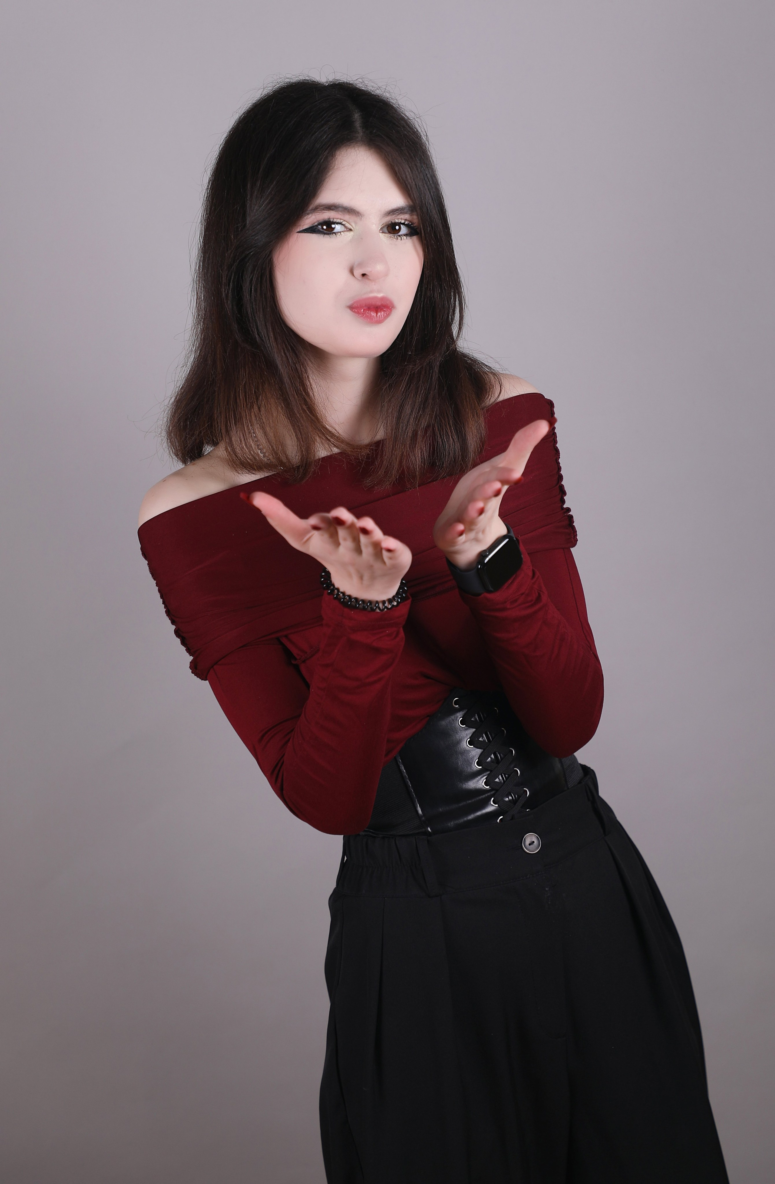 Школа 9-11 классы. Школьный фотограф Олеся Галатова