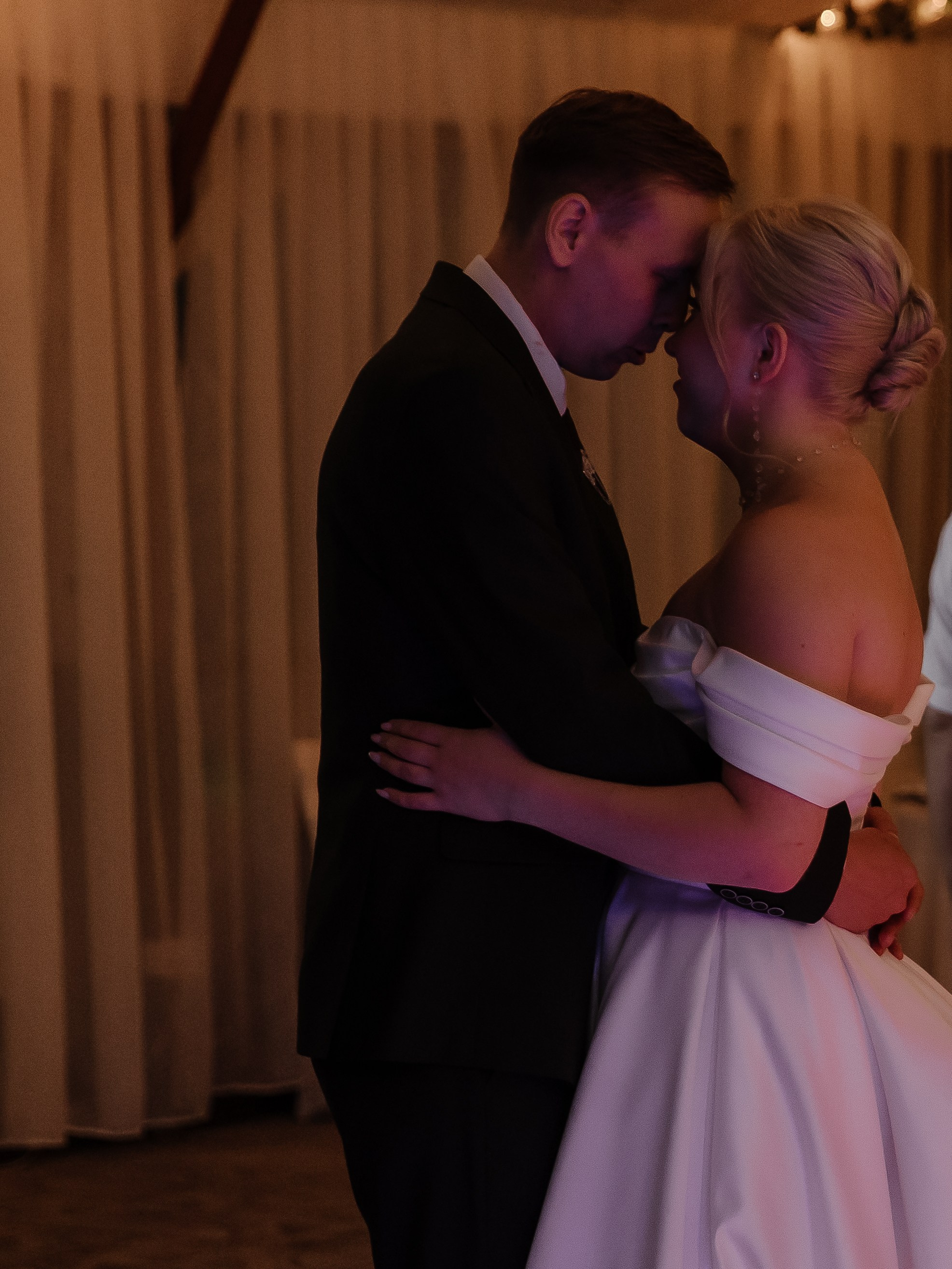 Дмитрий и Арина. СВАДЕБНЫЙ ФОТОГРАФ ЧЕЛЯБИНСК