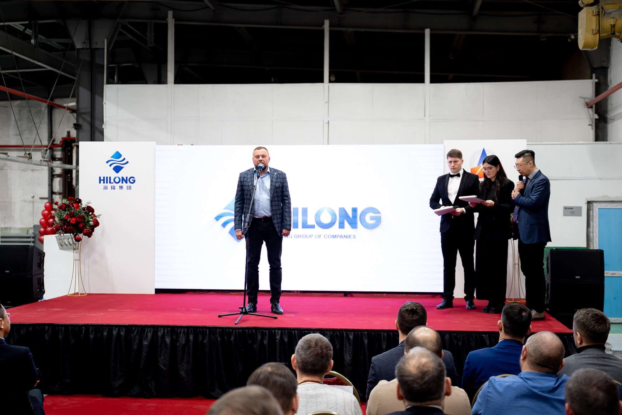 Открытие сервисного центра HILONG. Сергей Кошкин. Репортажная и ивент-фотография в Сургуте