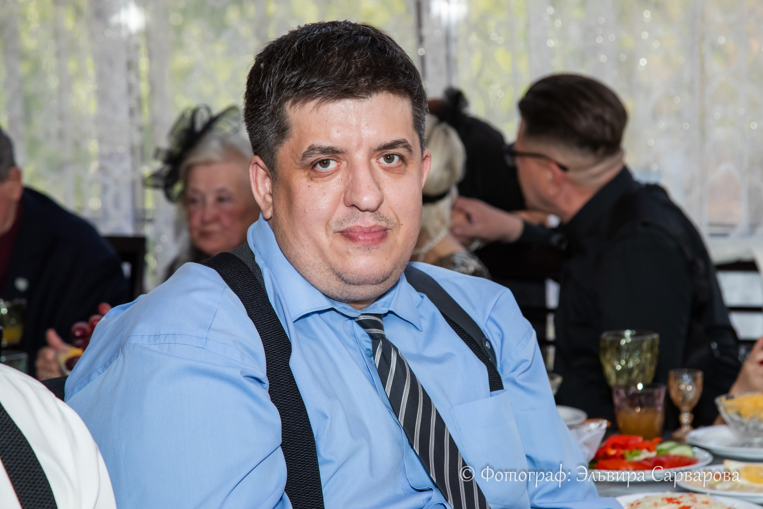 Гангстерская вечеринка в стиле 1920-х. Репортажный Фотограф