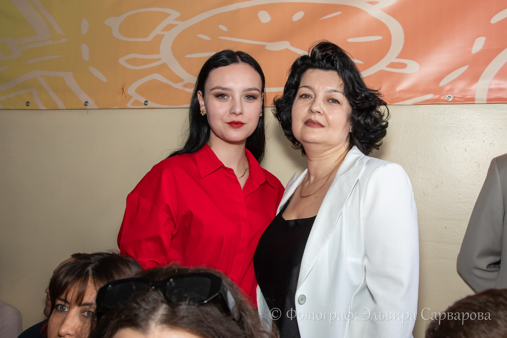 Вручение аттестатов 9 класс. Репортажный Фотограф